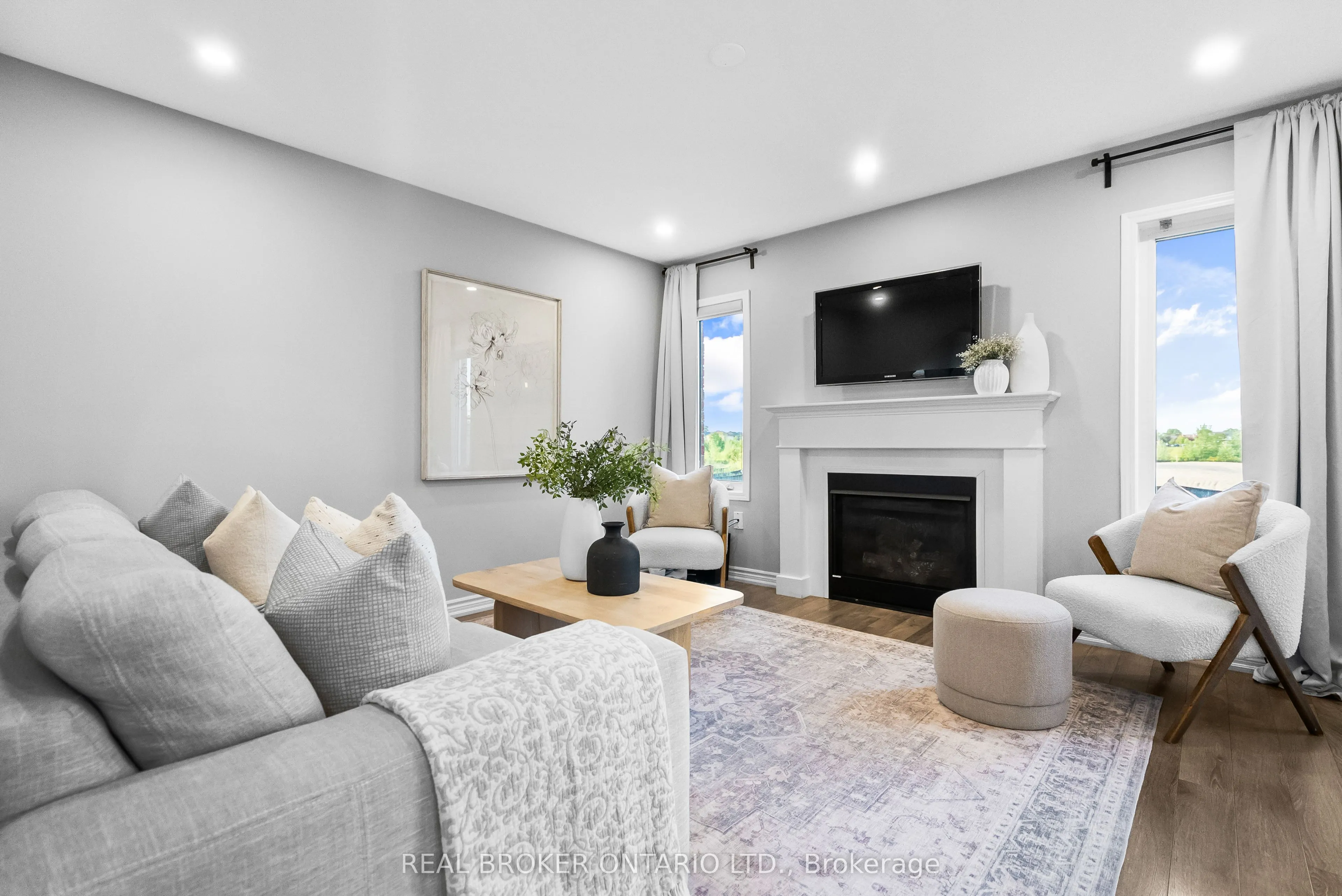 680 Laking Terrace
