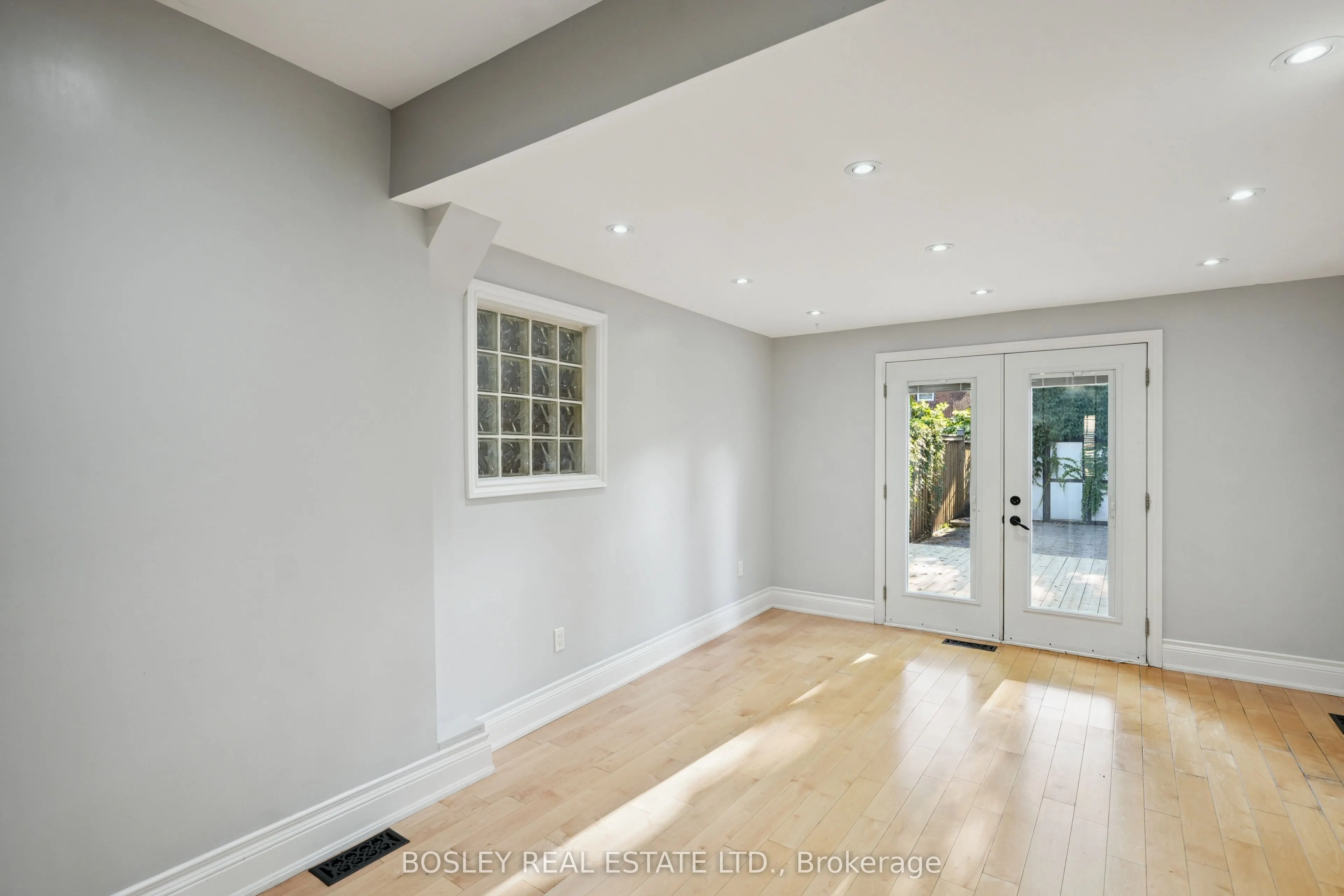 12 Priscilla Avenue