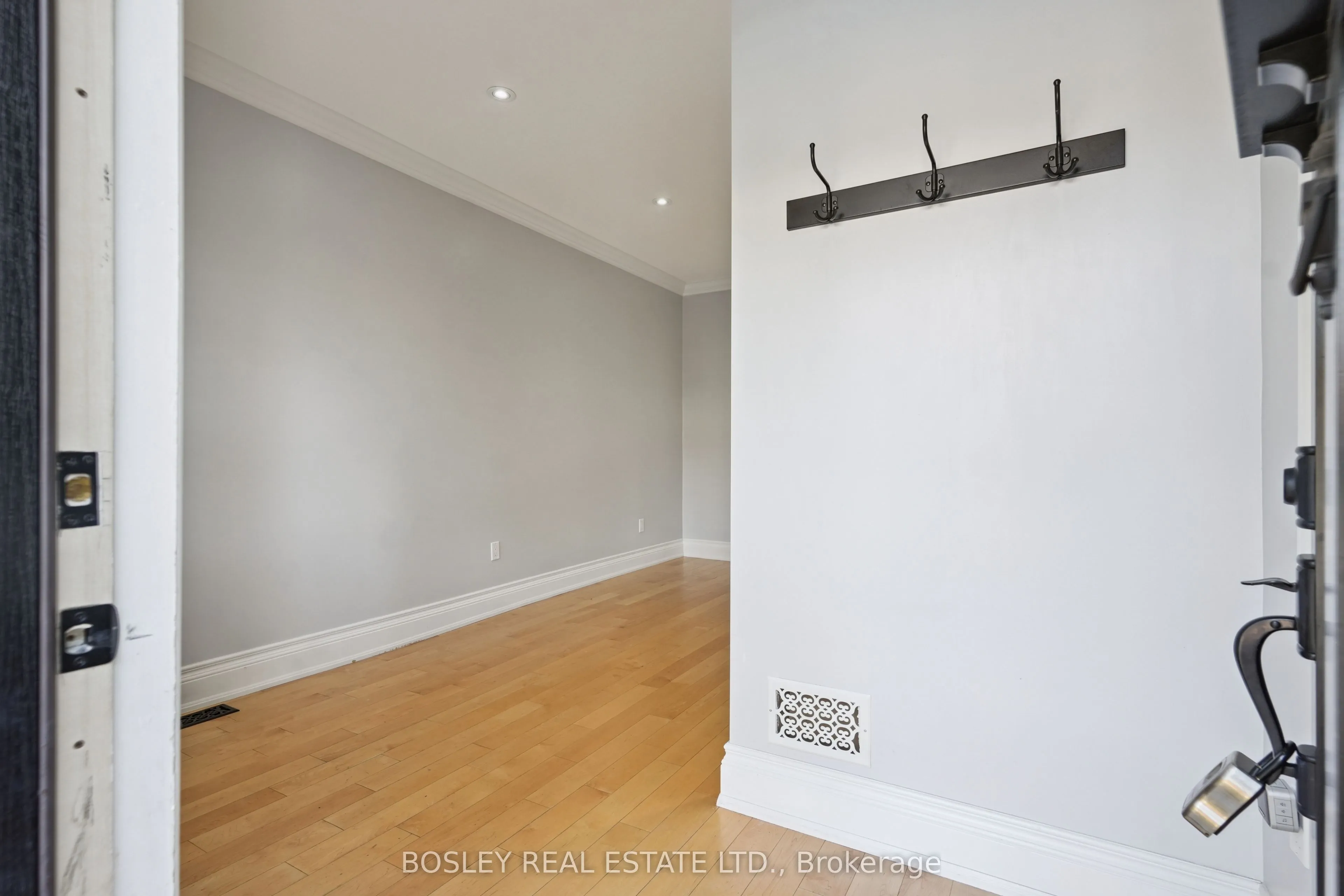 12 Priscilla Avenue