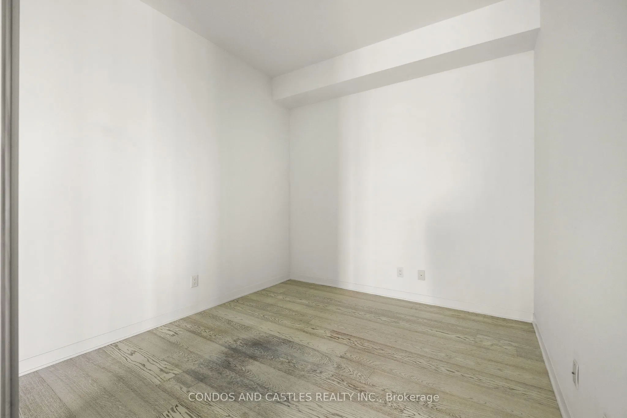 90 Park Lawn Road, #2905