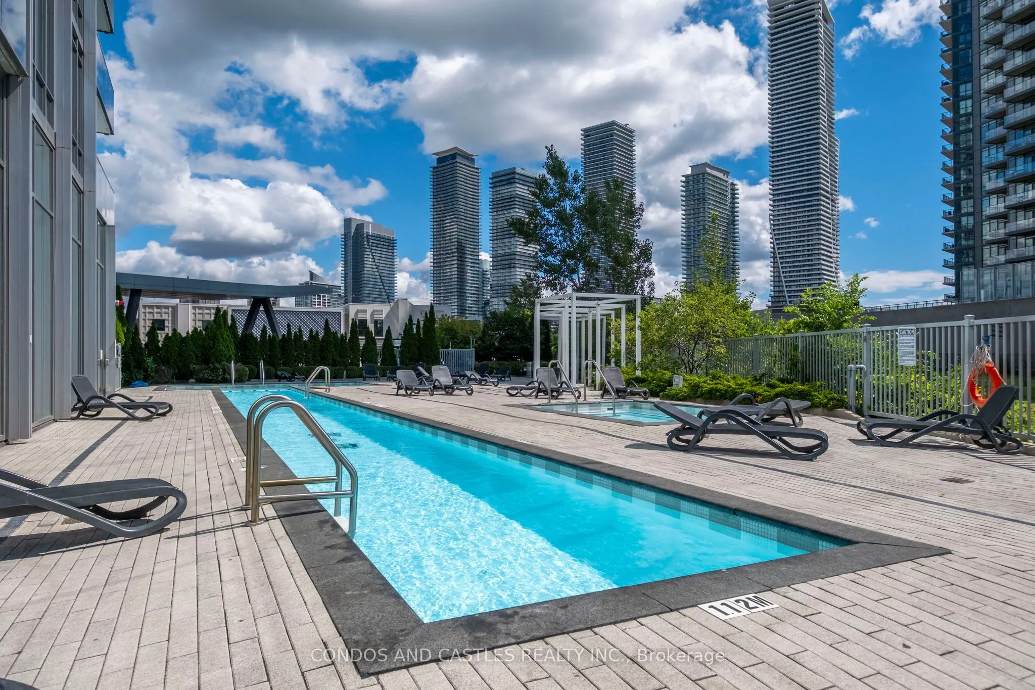 90 Park Lawn Road, #2905