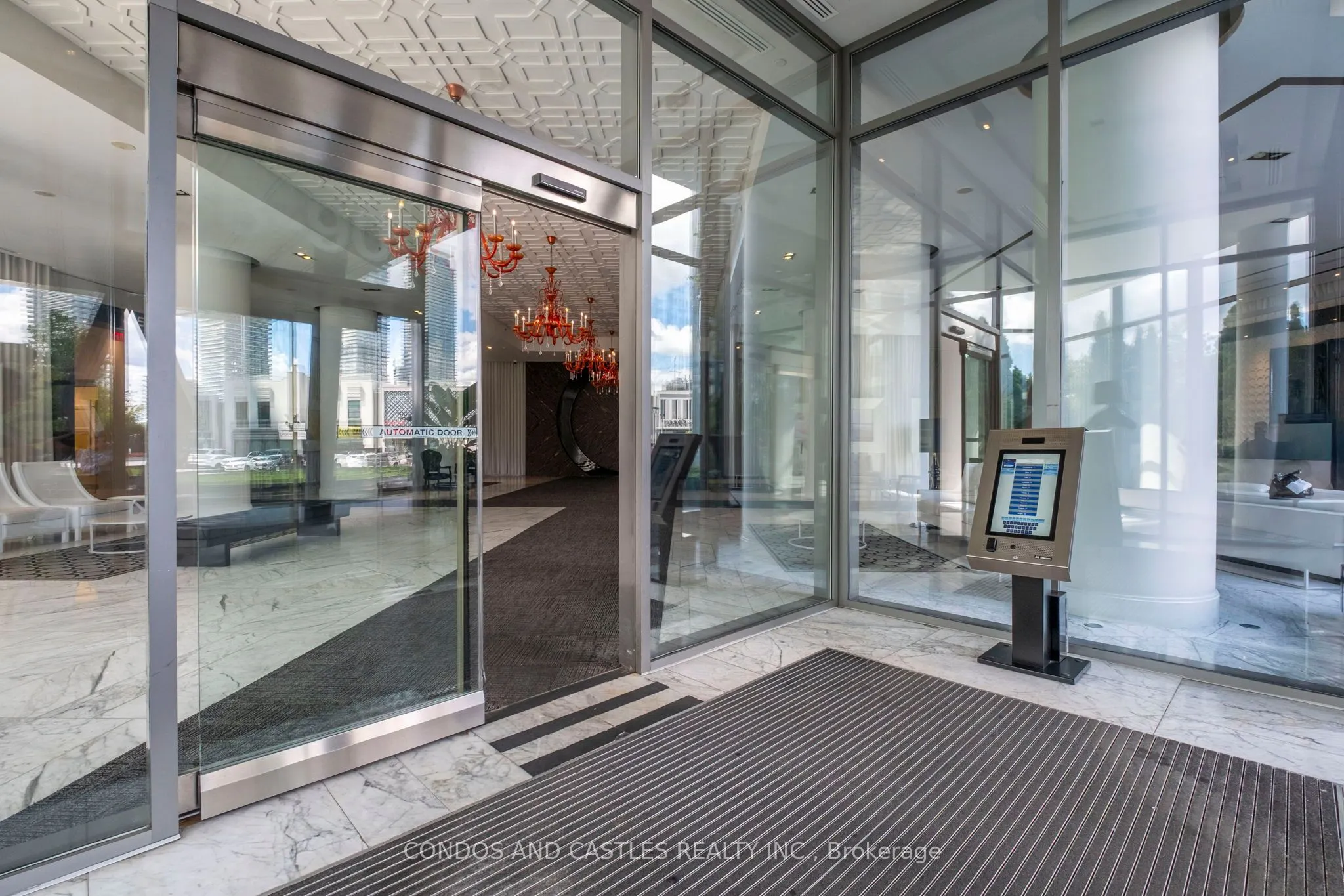 90 Park Lawn Road, #2905