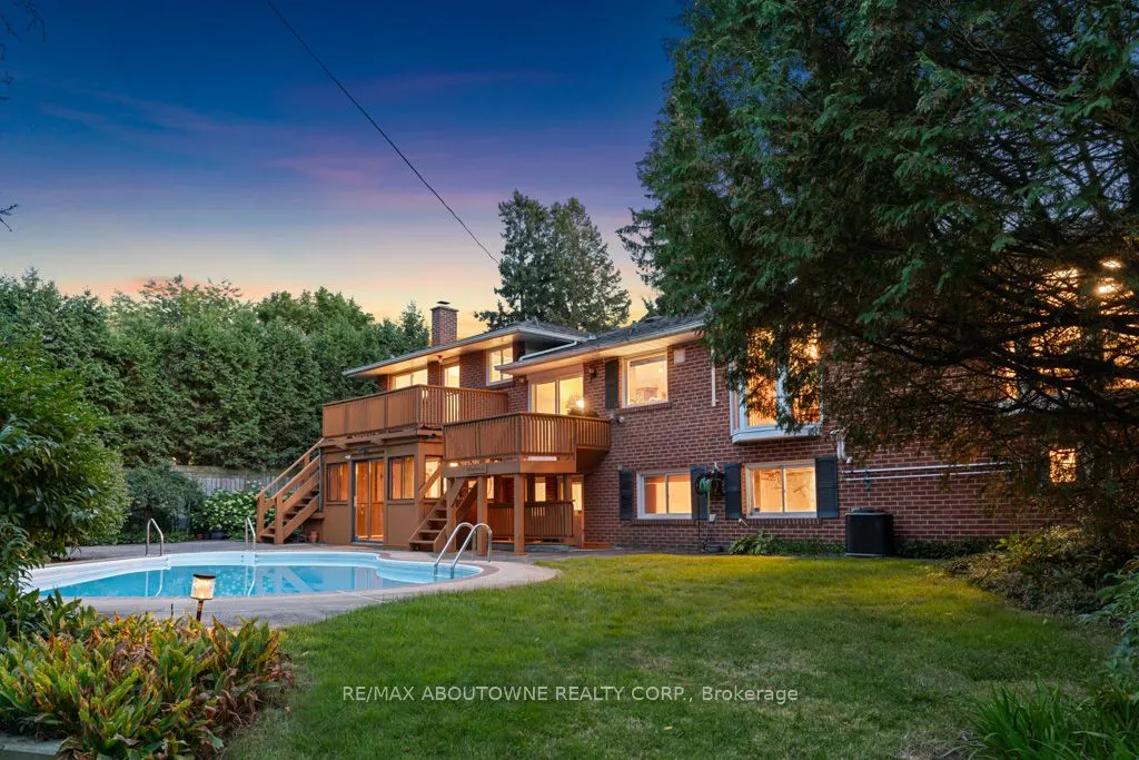 1605 Venetia Drive