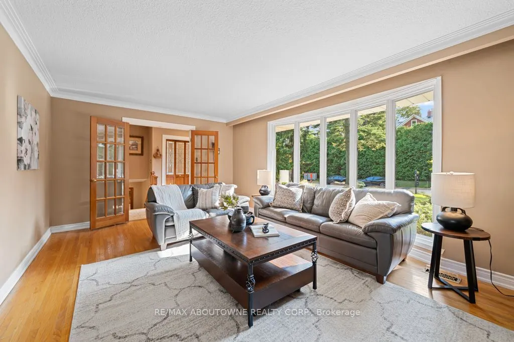 1605 Venetia Drive