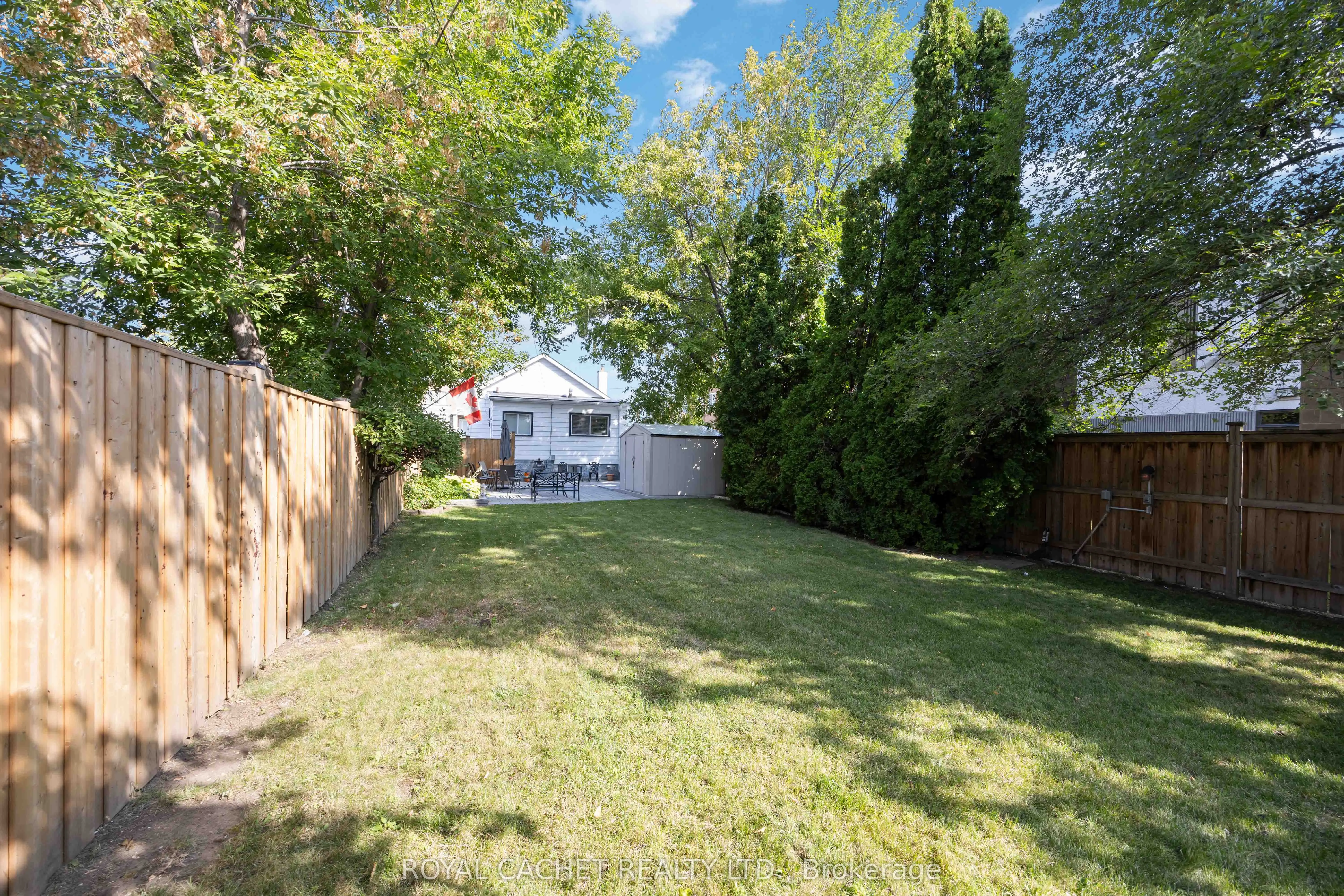 7 Albright Avenue