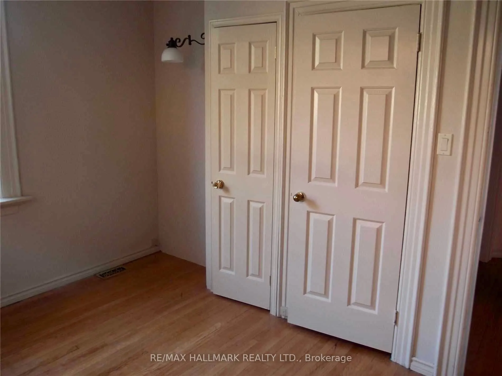 279 Pacific Avenue, #Main