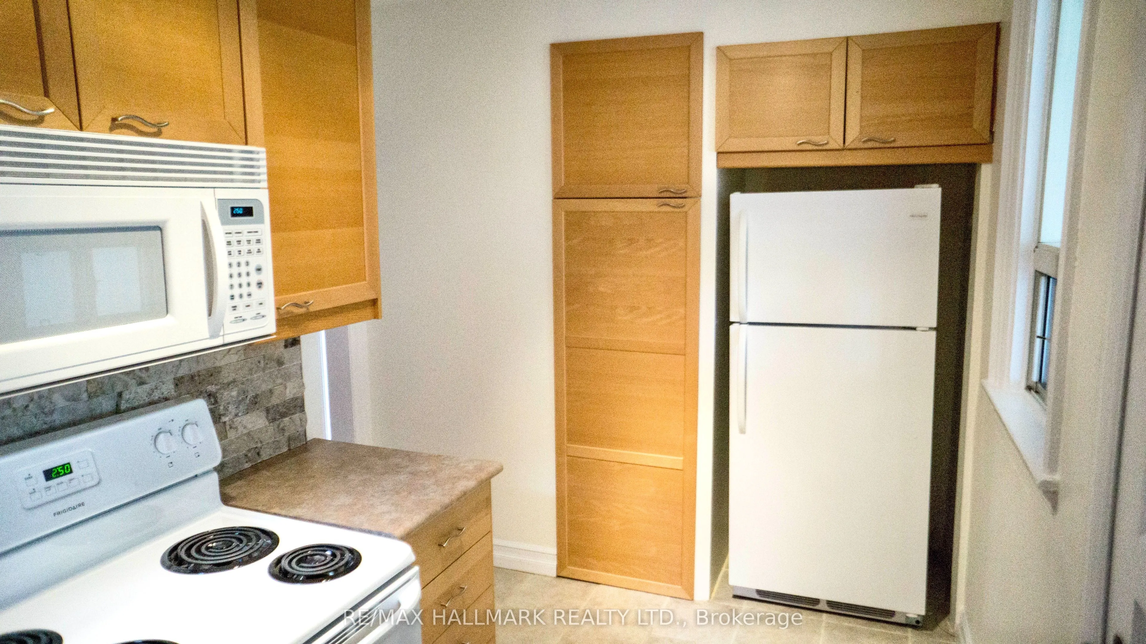 279 Pacific Avenue, #Main