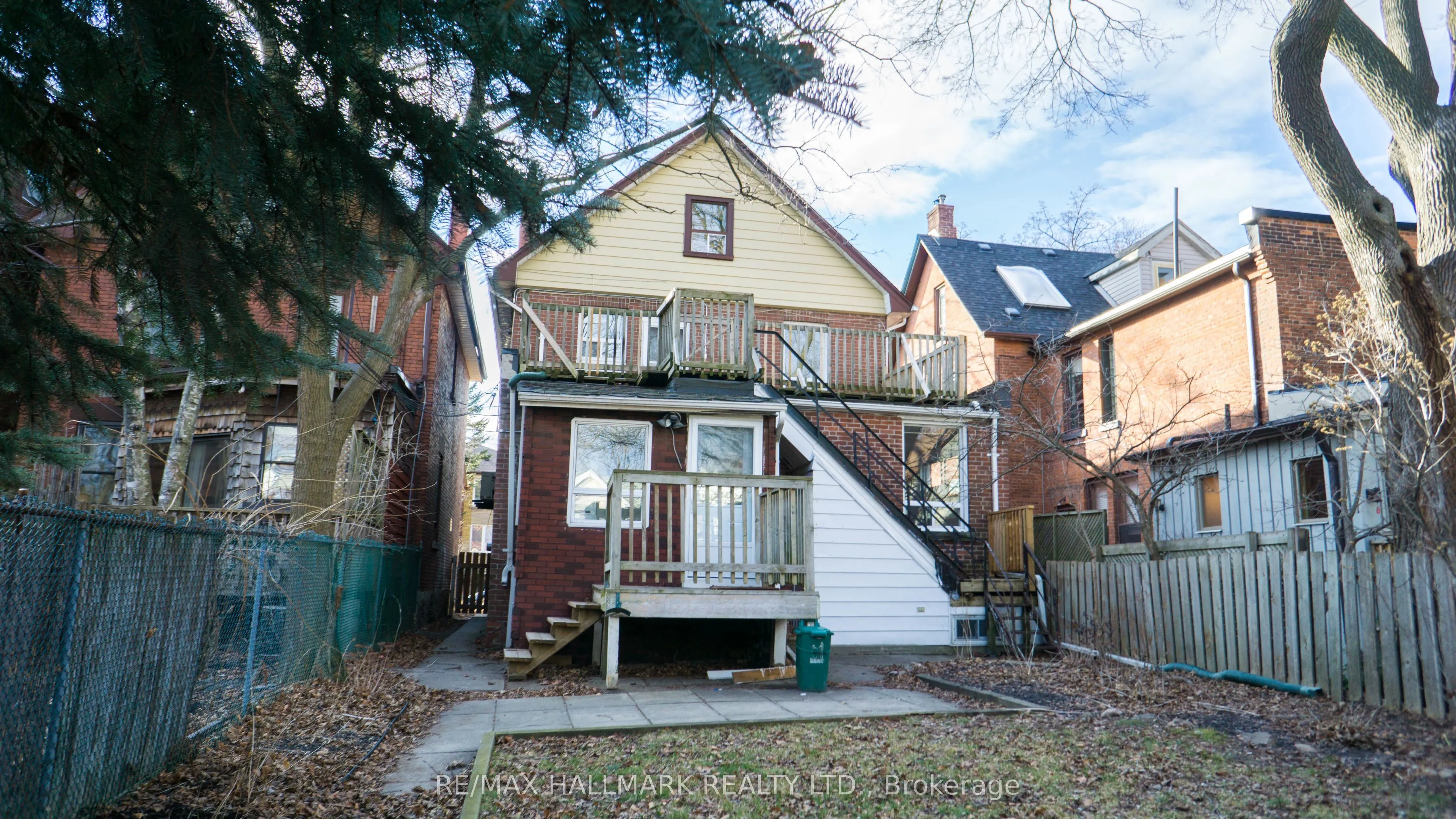 279 Pacific Avenue, #Main