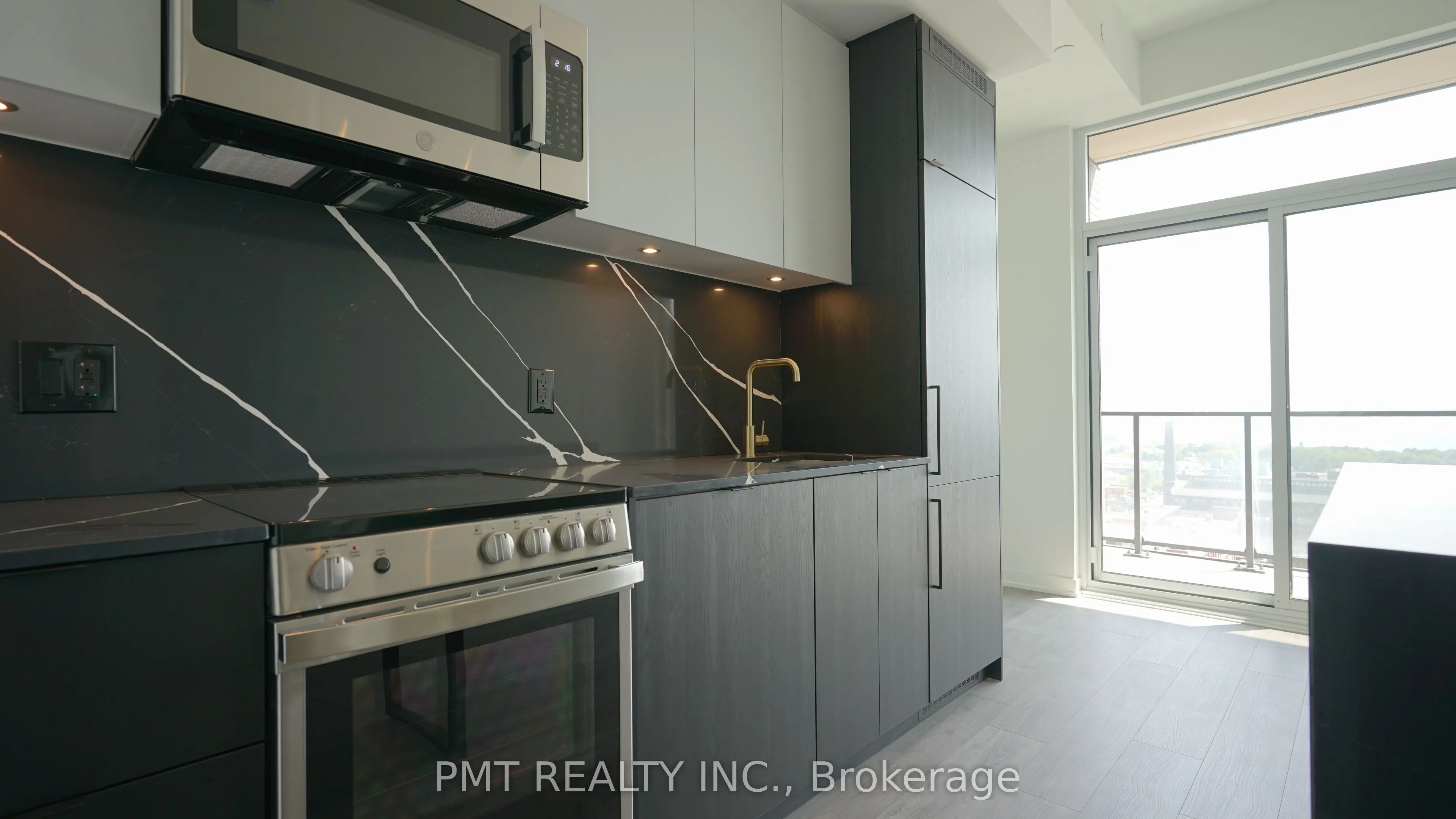 285 Dufferin Street, #1117