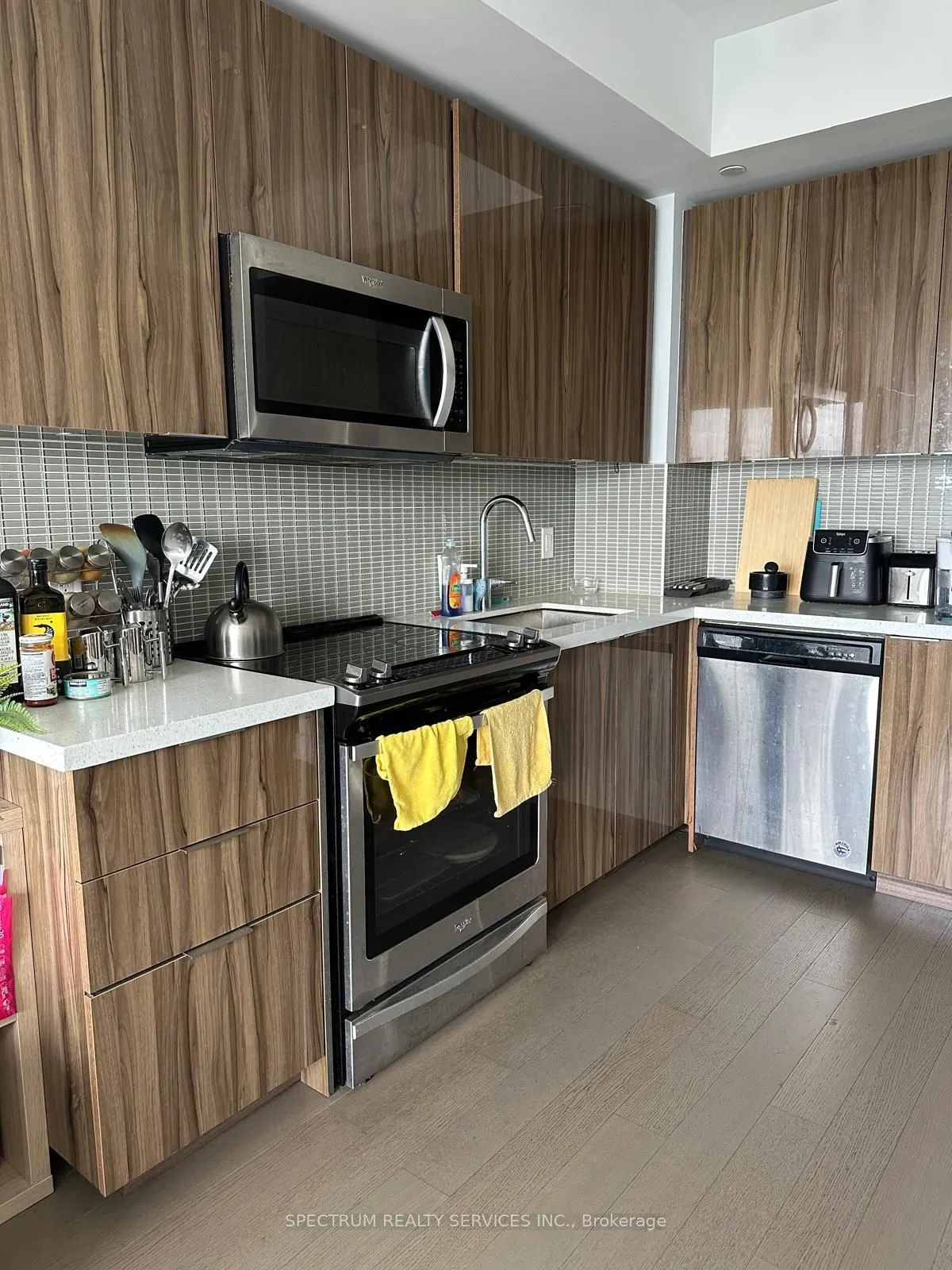 30 Shore Breeze Drive, #4819
