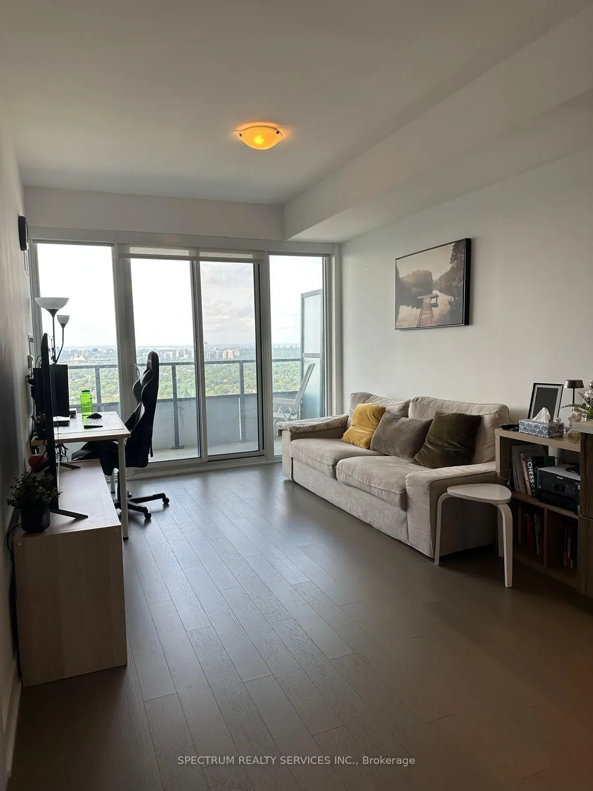 30 Shore Breeze Drive, #4819