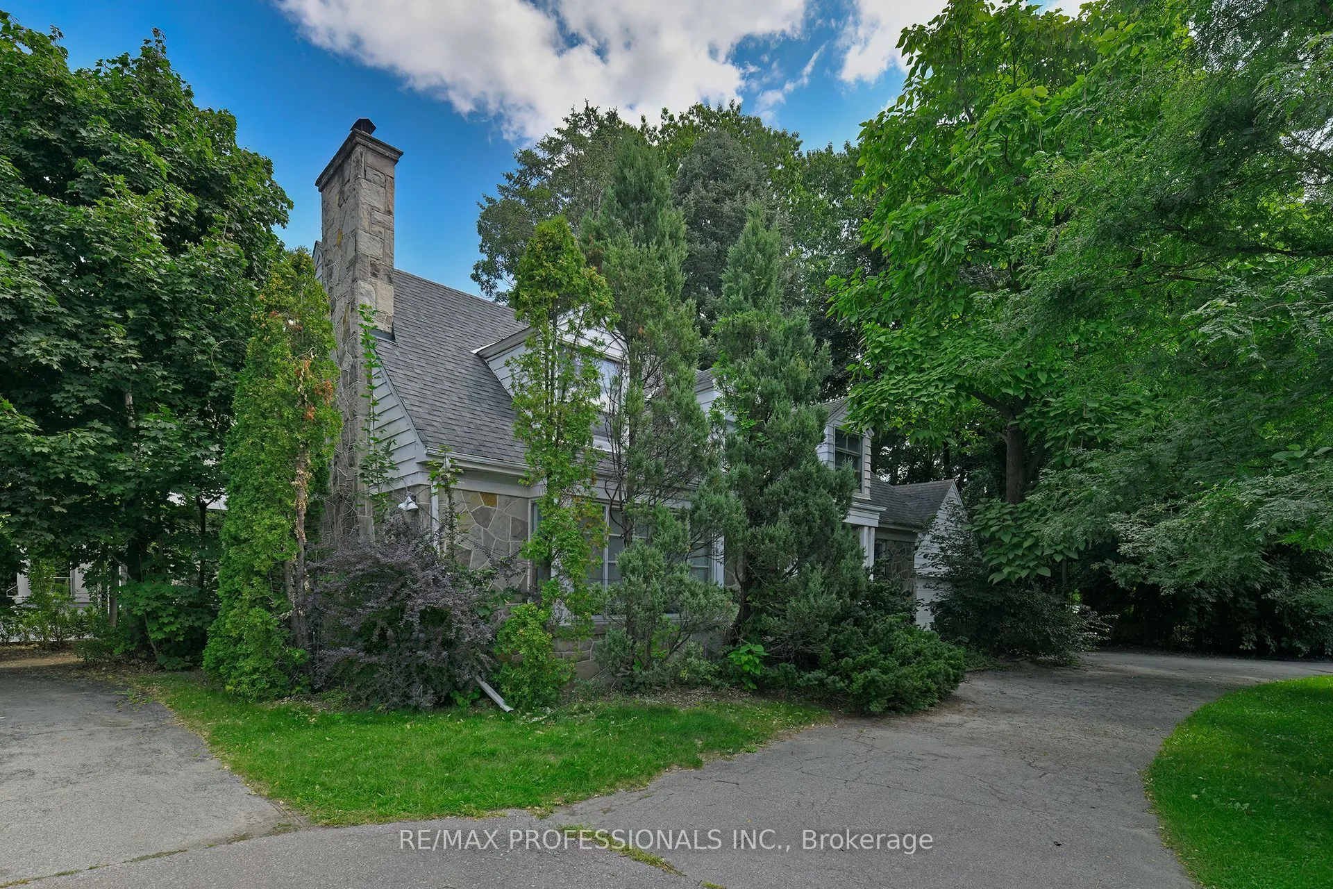 1161 Royal York Road