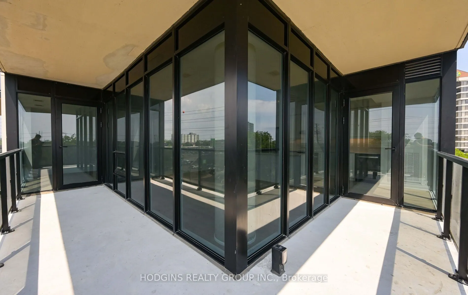 1035 Southdown Road, #409