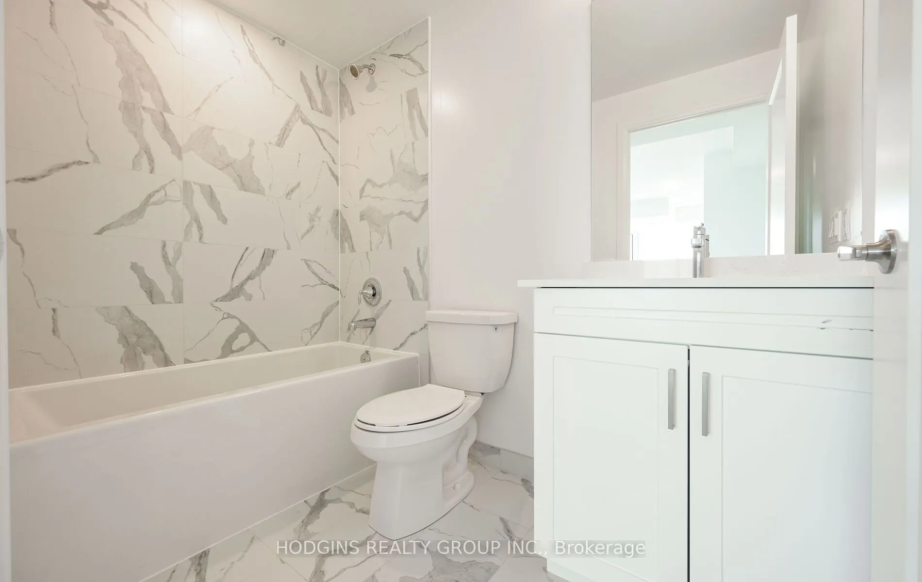 1035 Southdown Road, #409