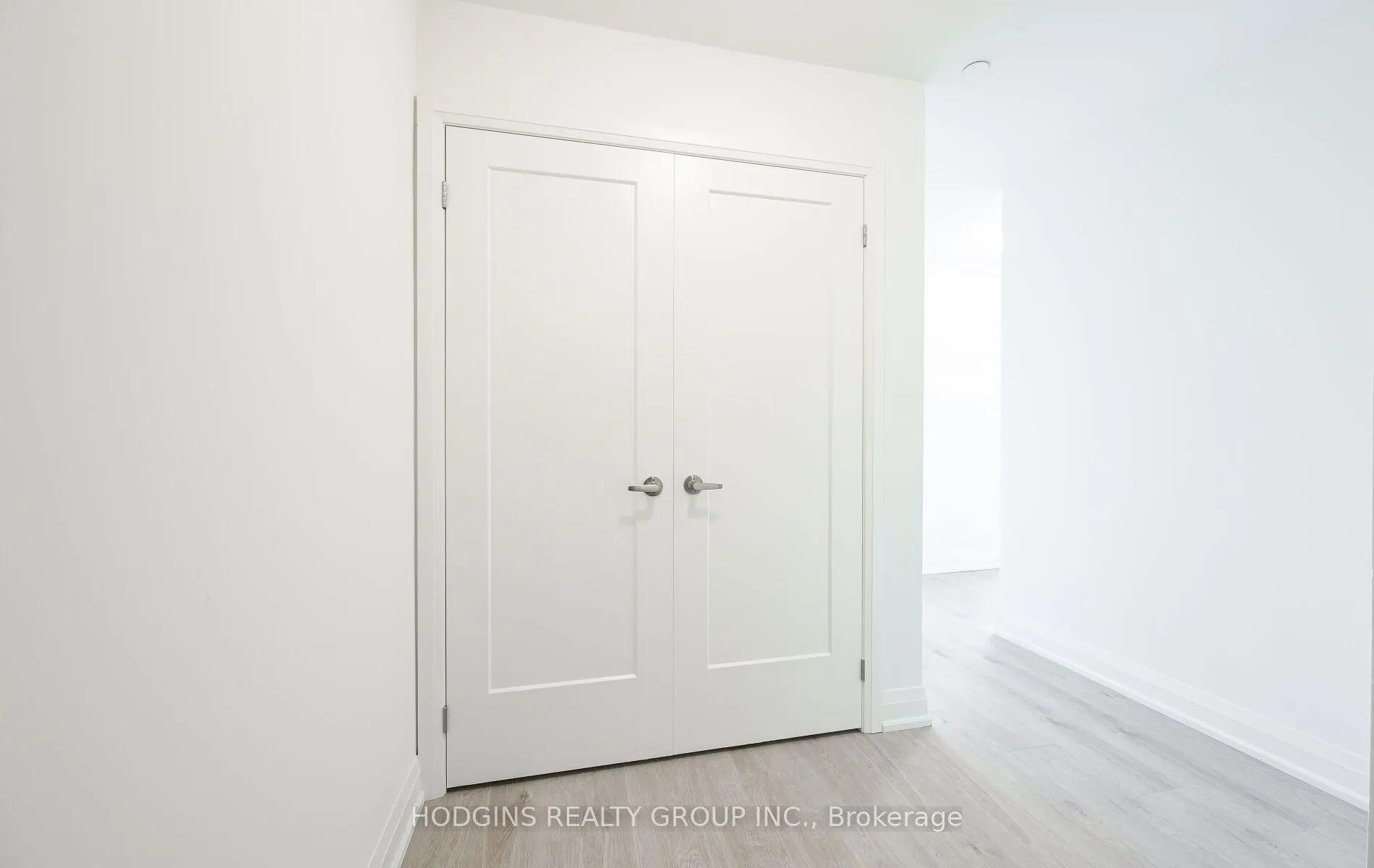 1035 Southdown Road, #409