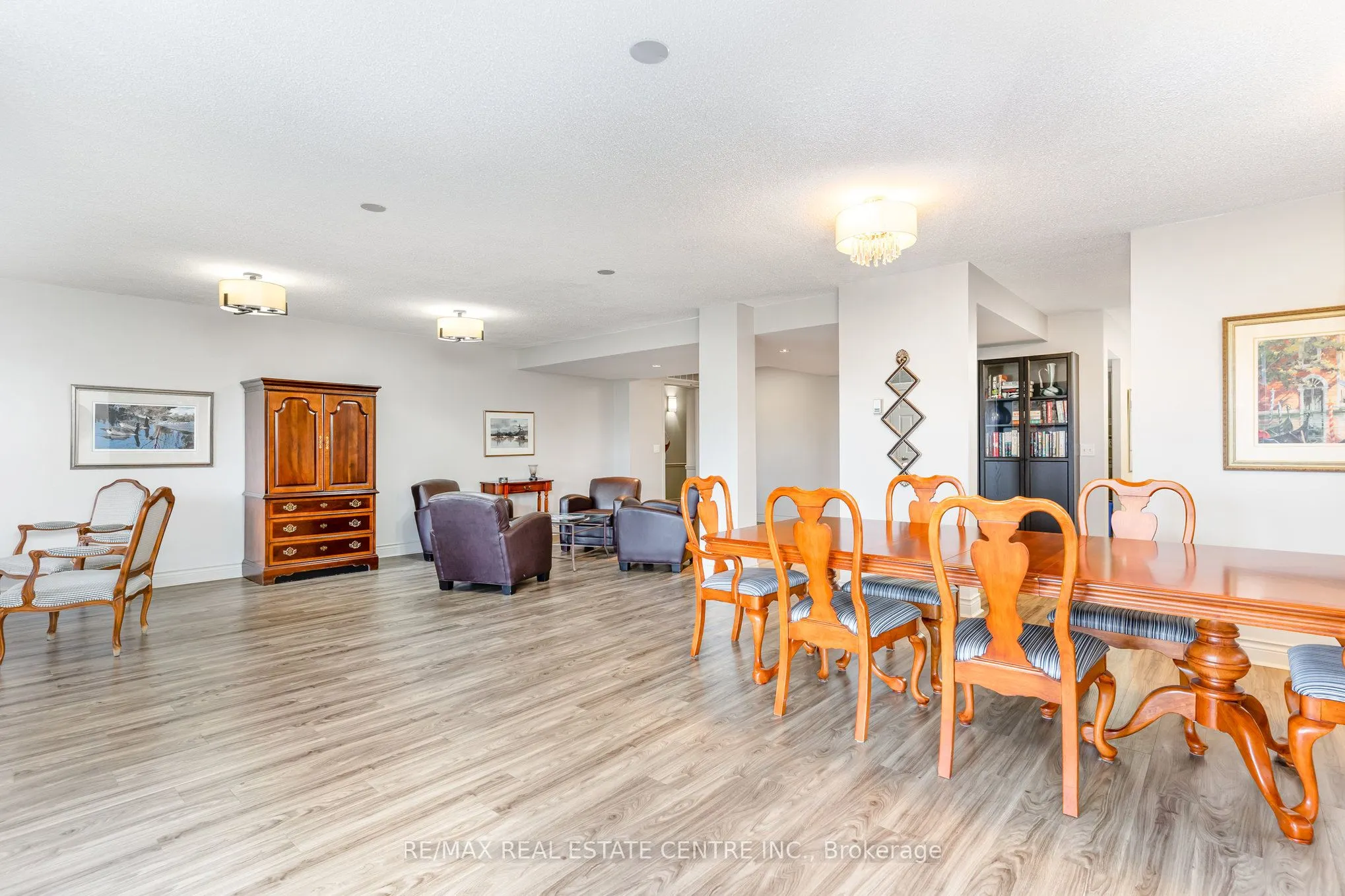 2301 Parkhaven Boulevard, #410