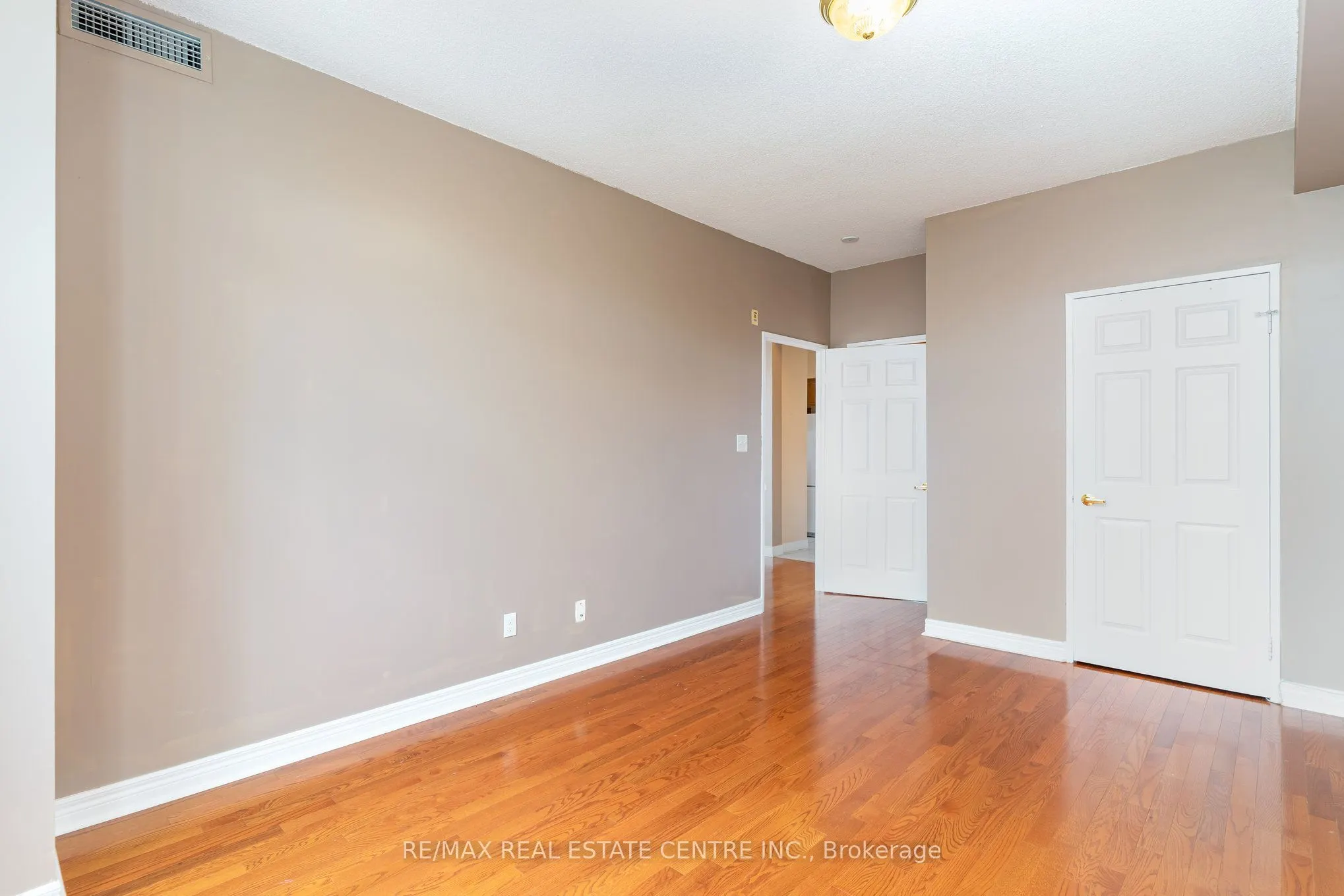 2301 Parkhaven Boulevard, #410