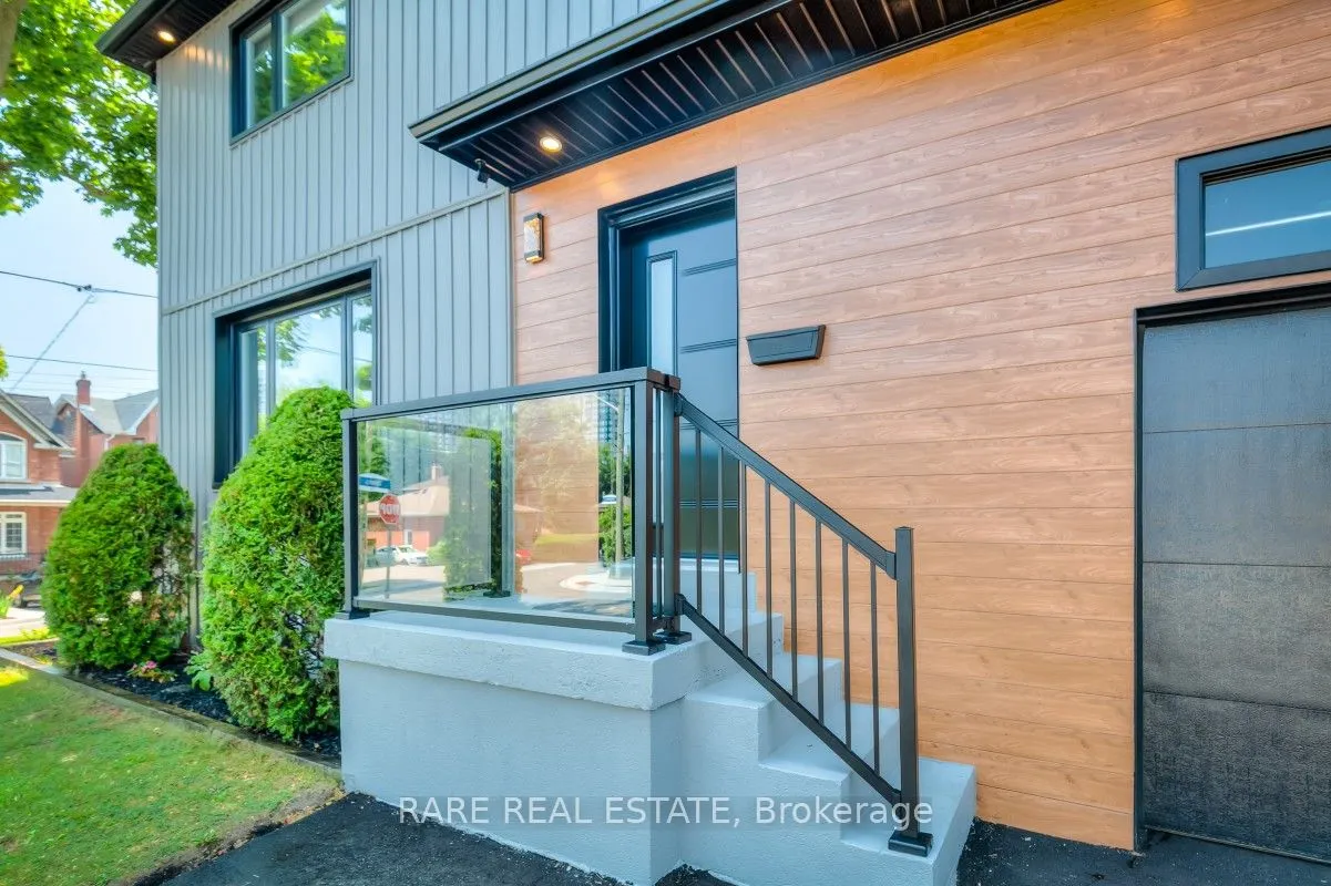 78 Tilden Crescent