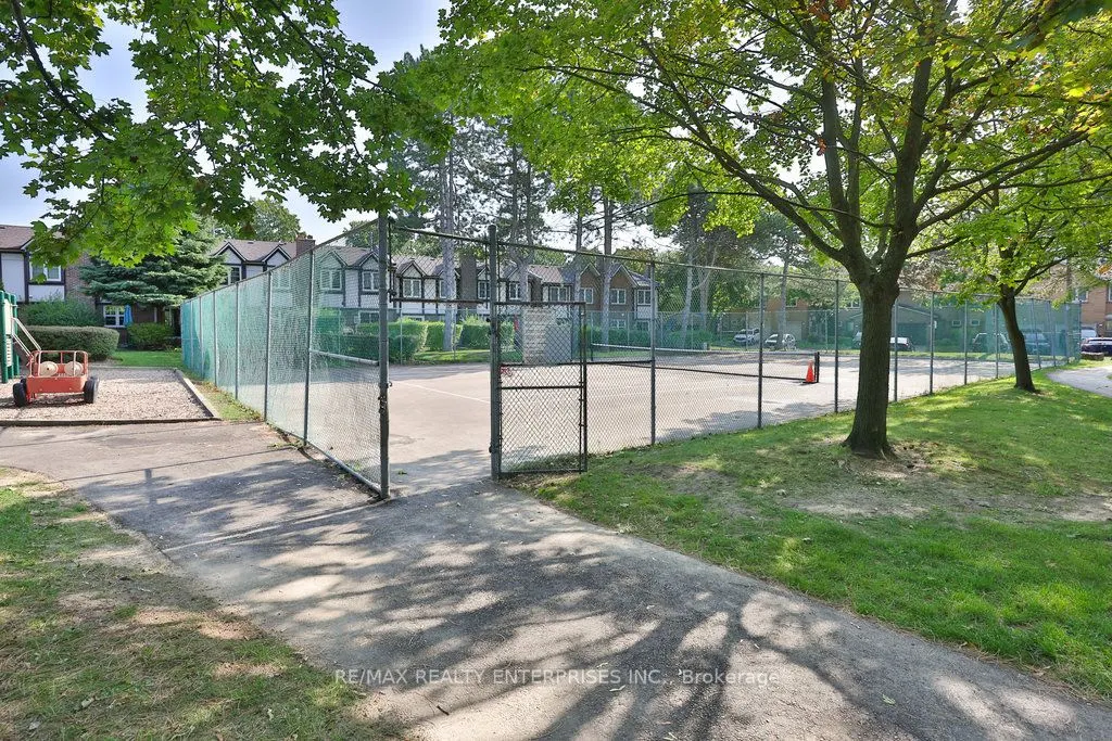 2120 Rathburn Road E, #164