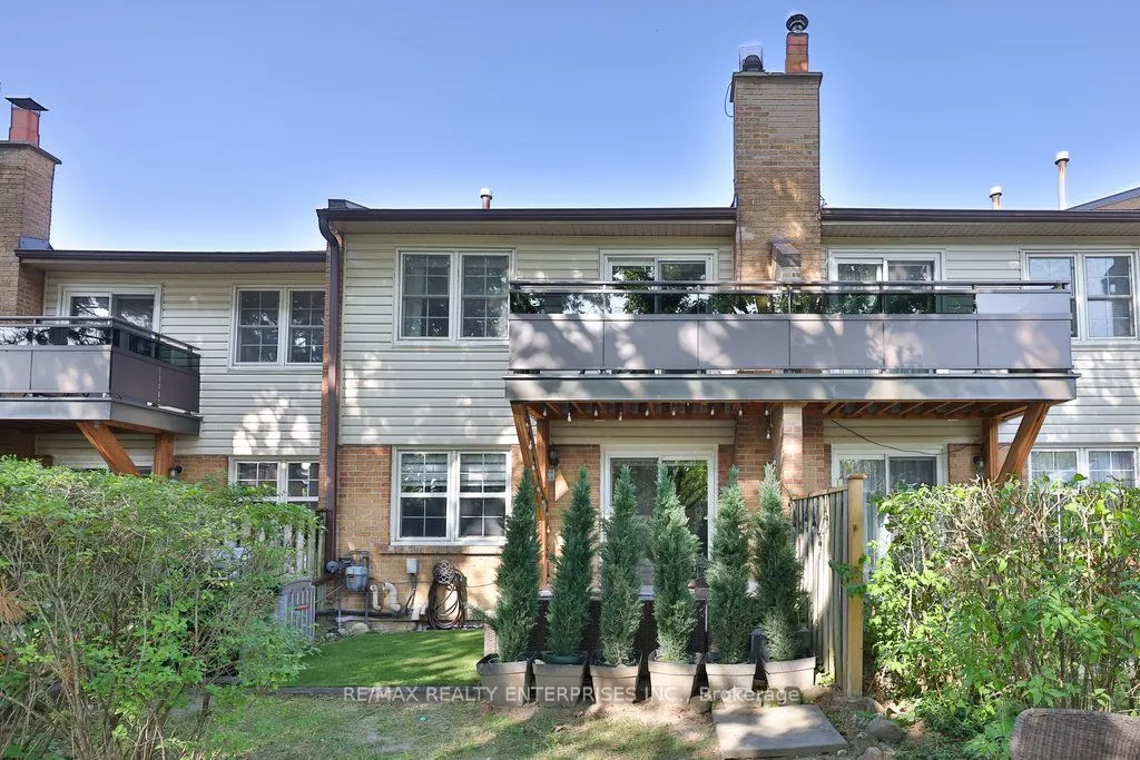 2120 Rathburn Road E, #164