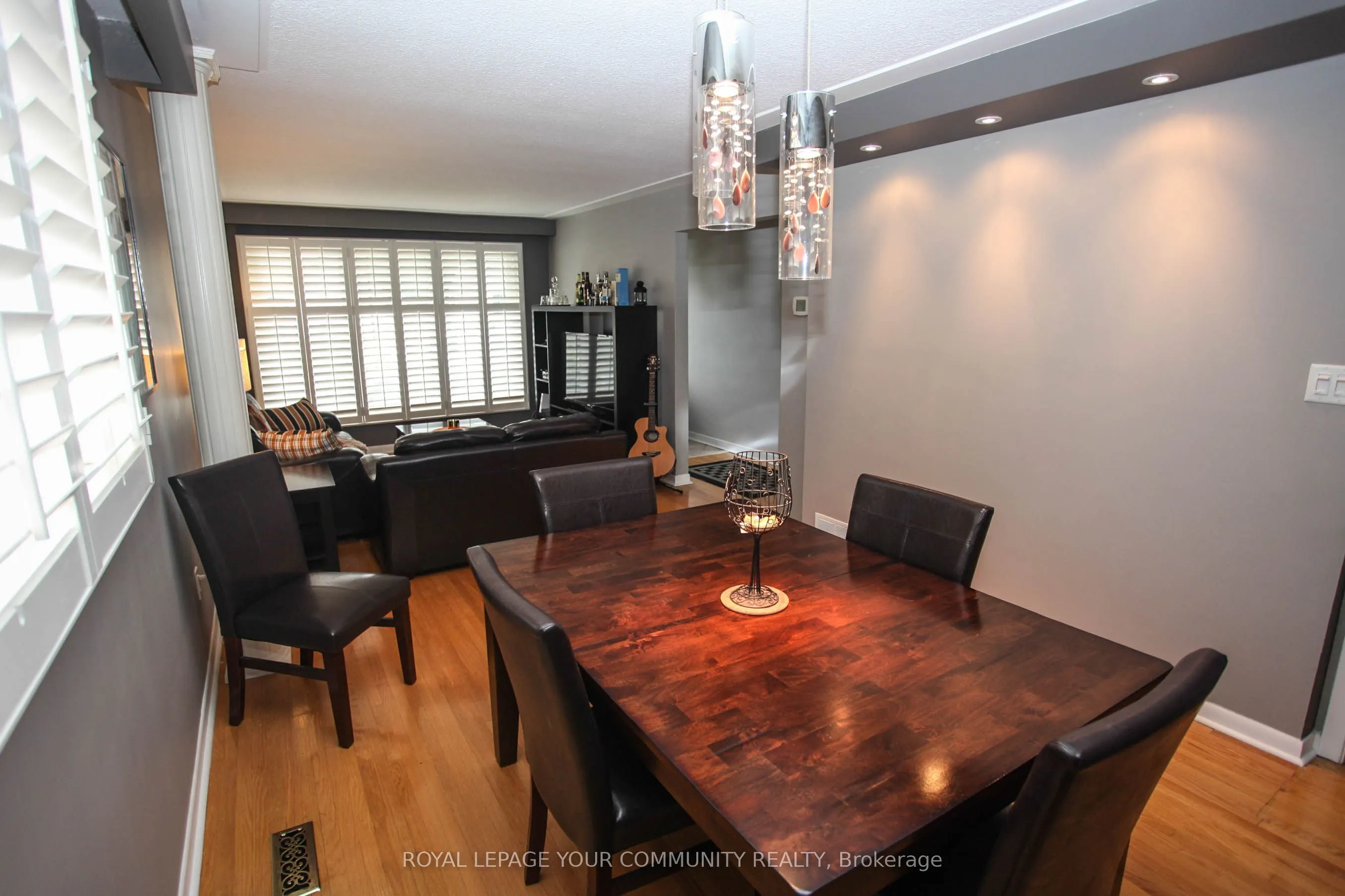 33A Alcan Avenue, #MAIN&UPPER