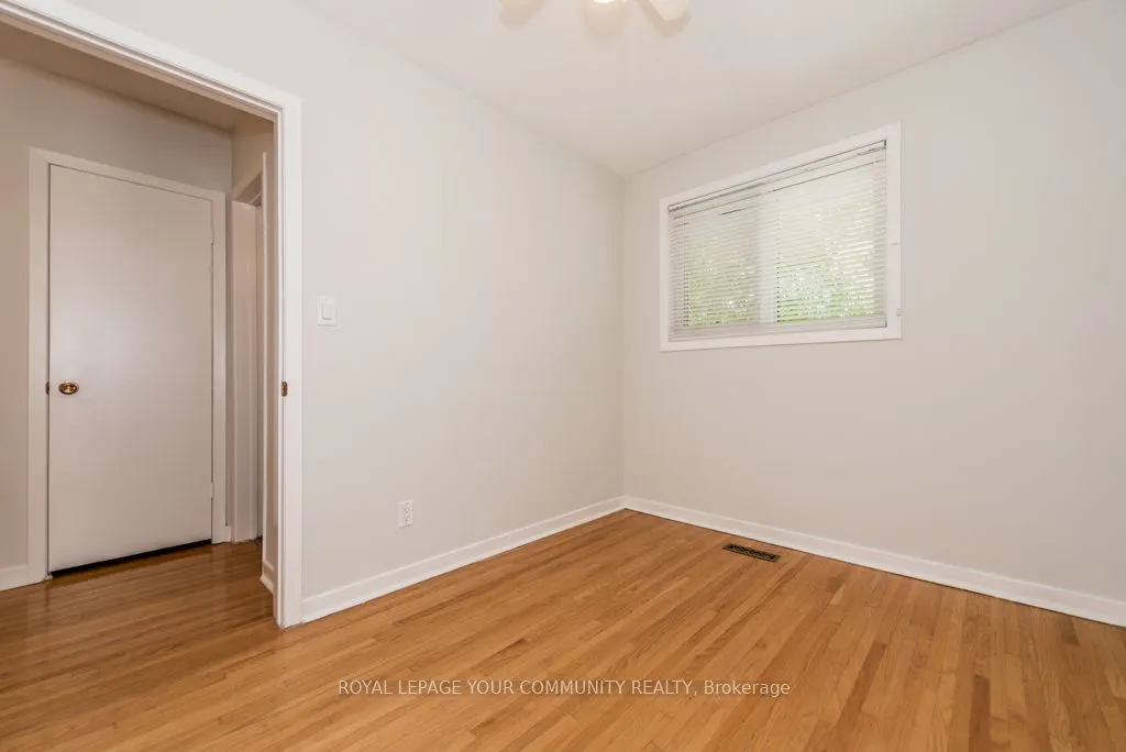 33A Alcan Avenue, #MAIN&UPPER