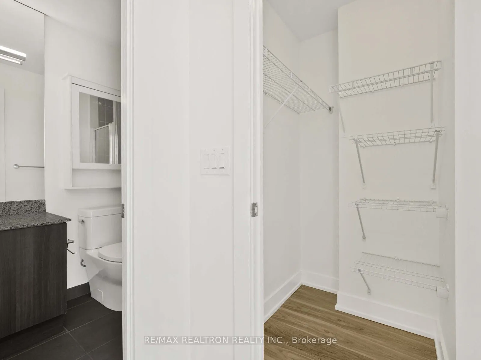 1638 Bloor Street W, #601
