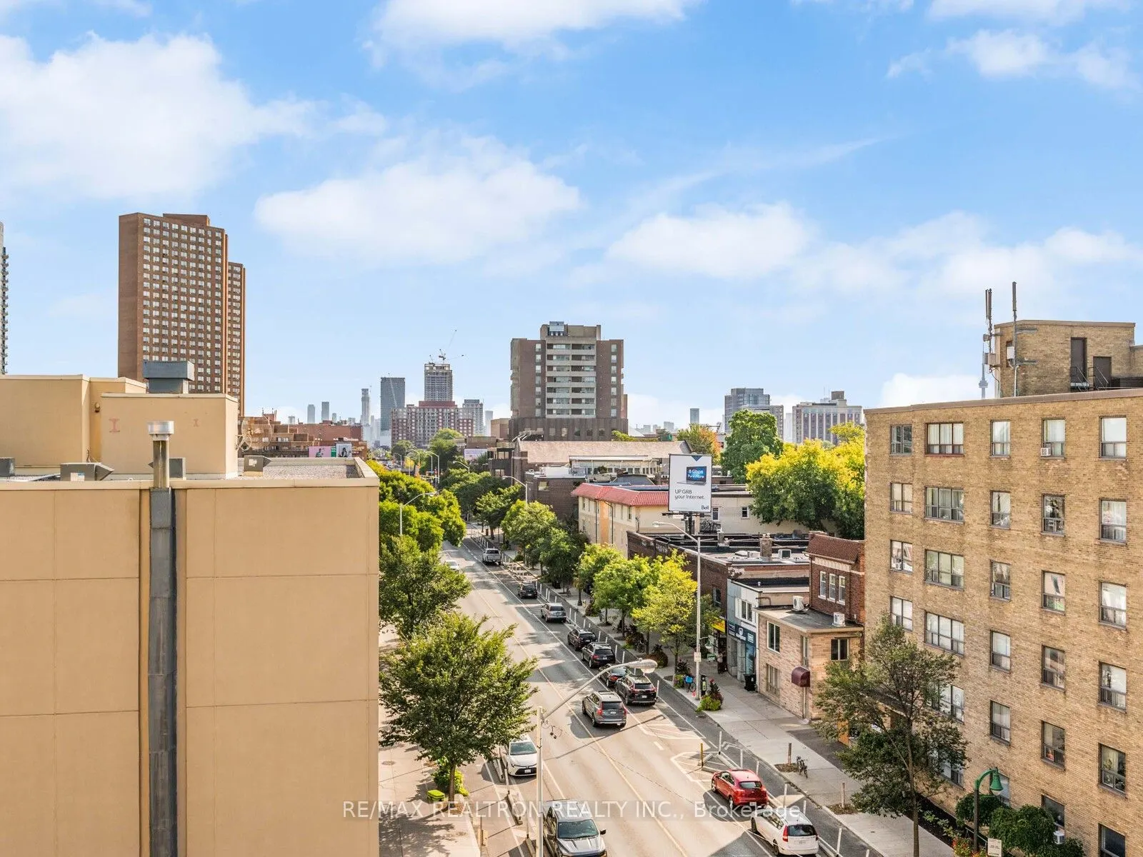 1638 Bloor Street W, #601