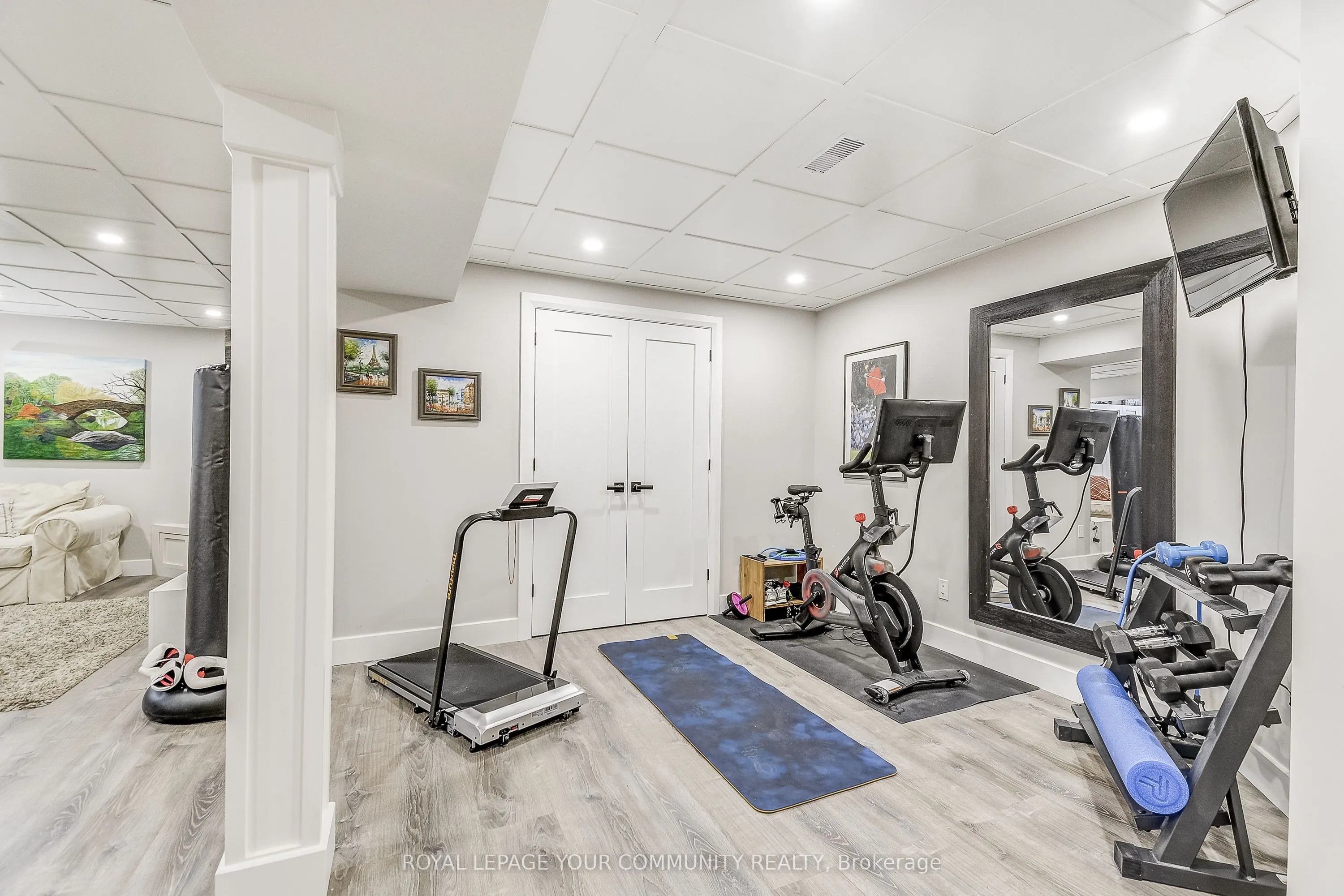 2114 Headon Forest Drive