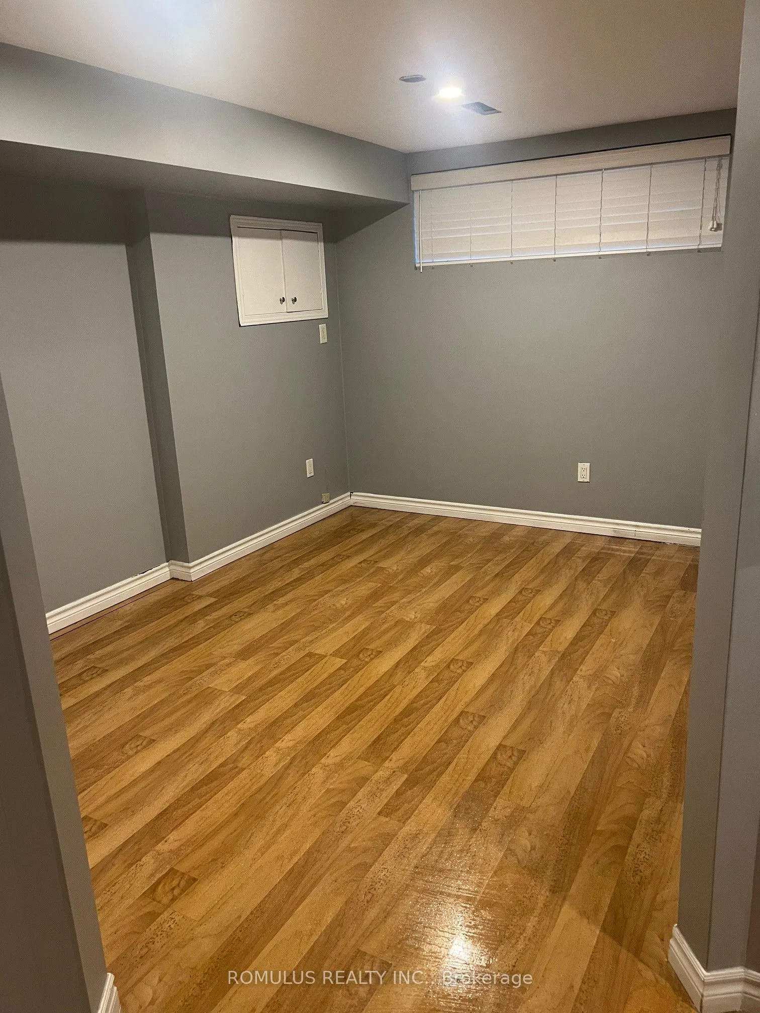 79 Tarragona Boulevard, #2