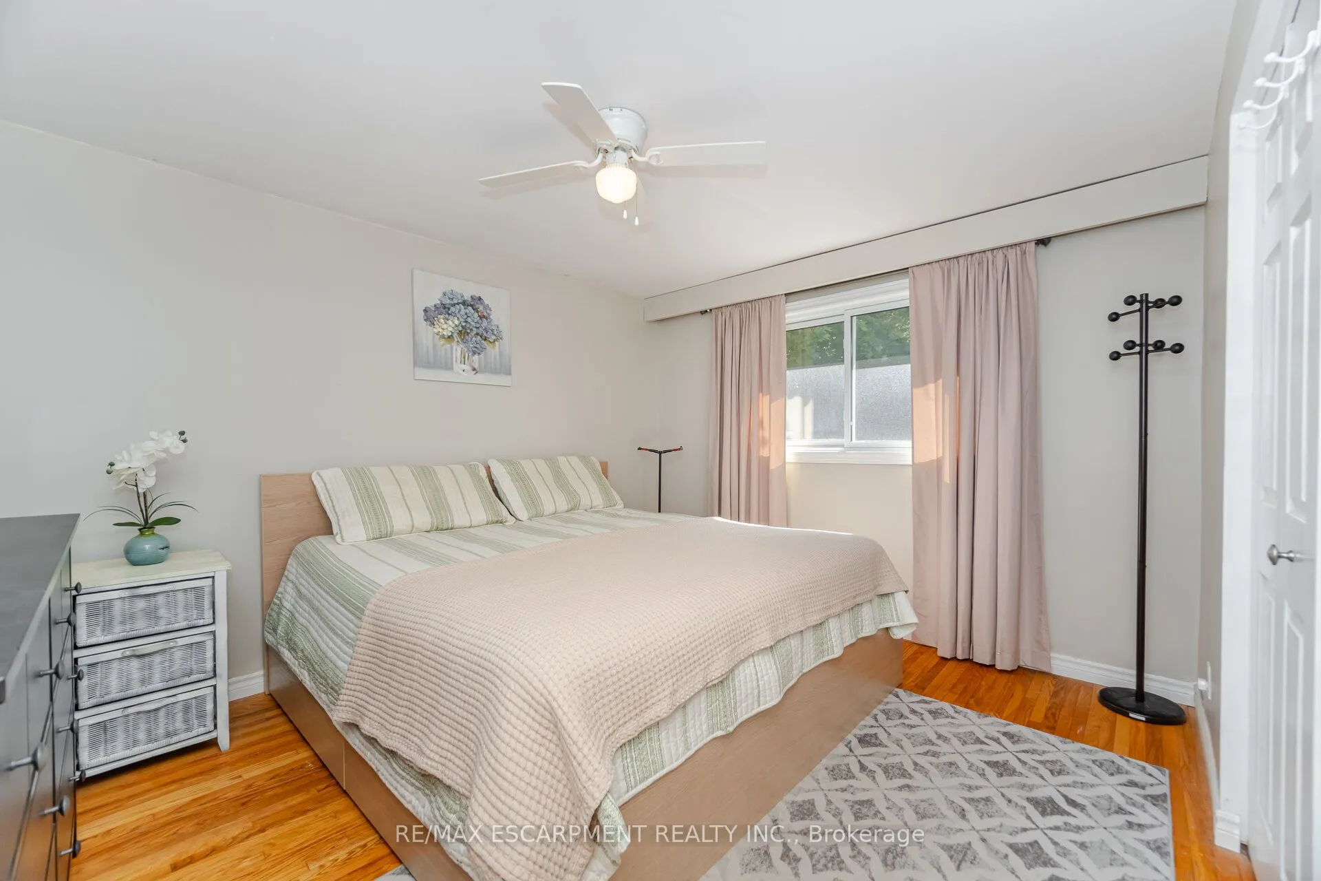70 Cobblehill Road