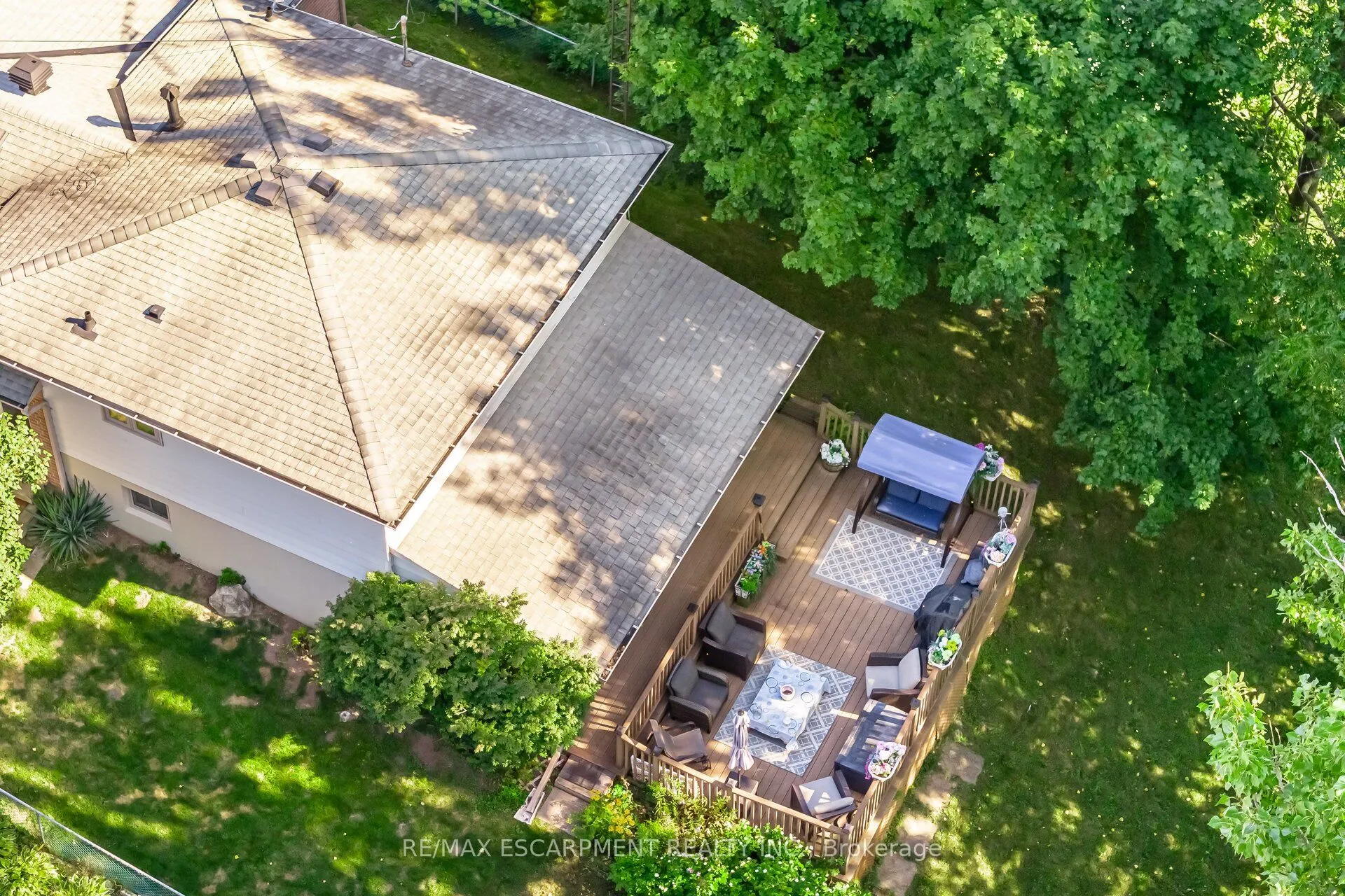 70 Cobblehill Road