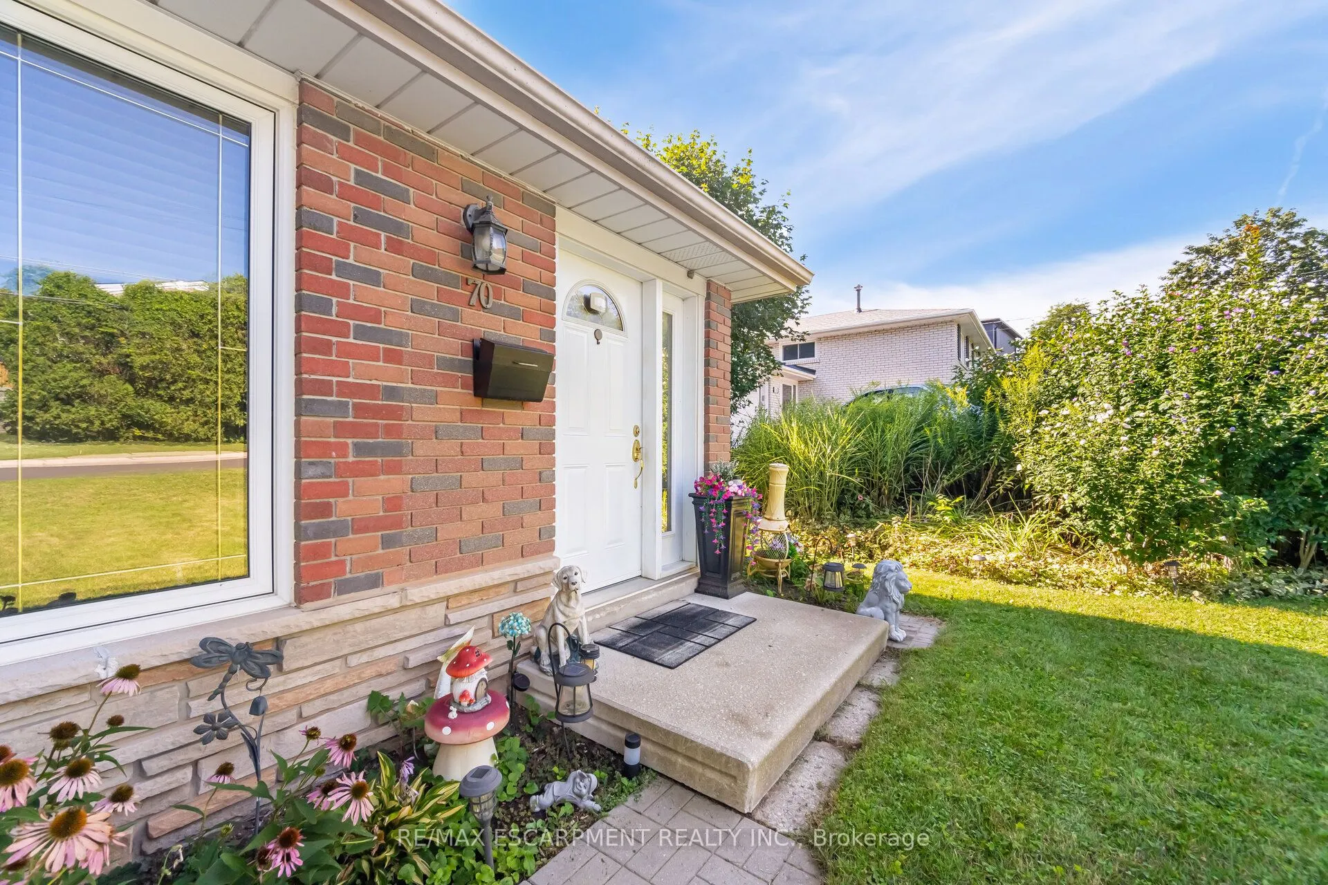 70 Cobblehill Road