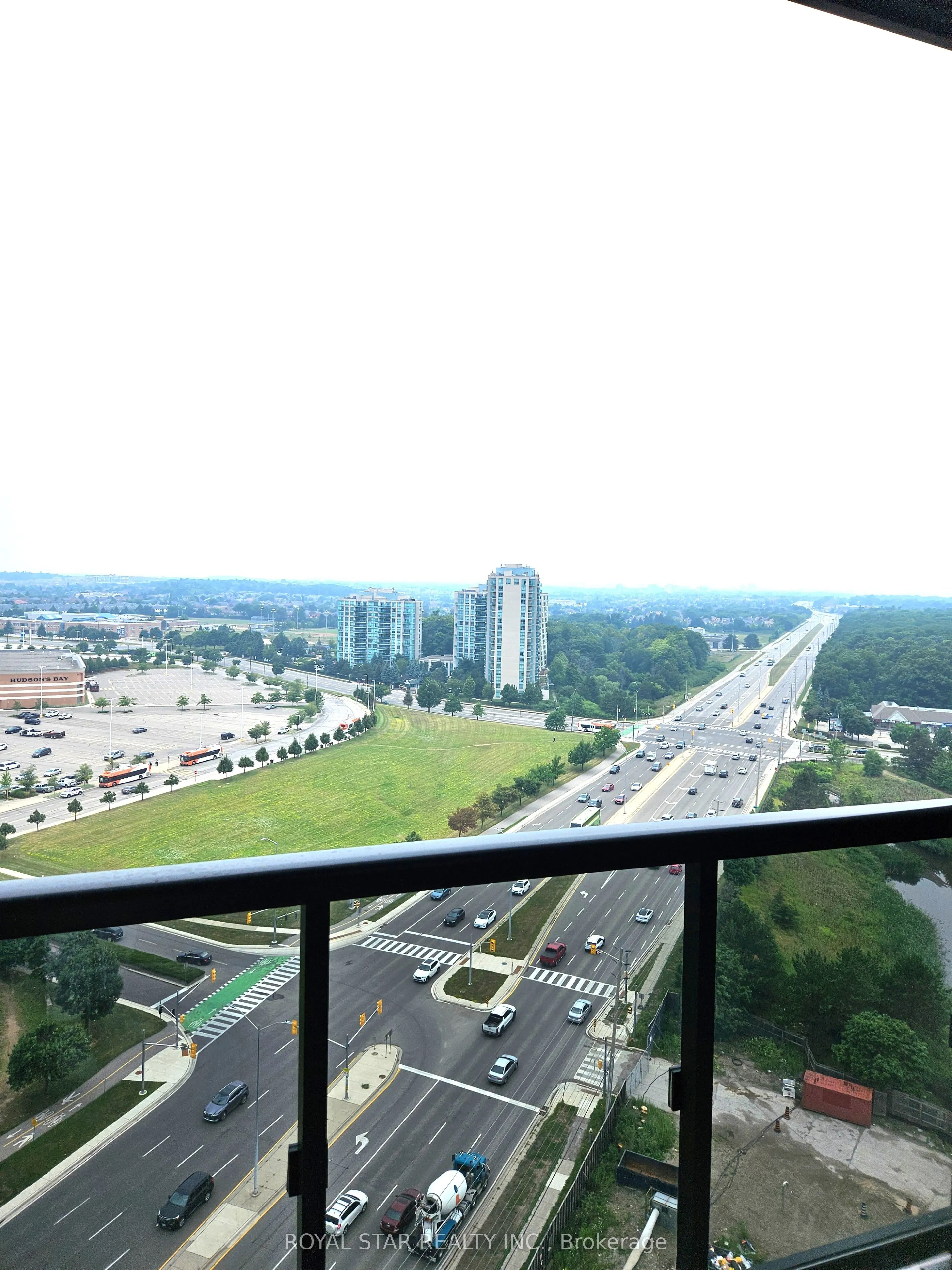 2495 Eglinton Avenue W, #1706