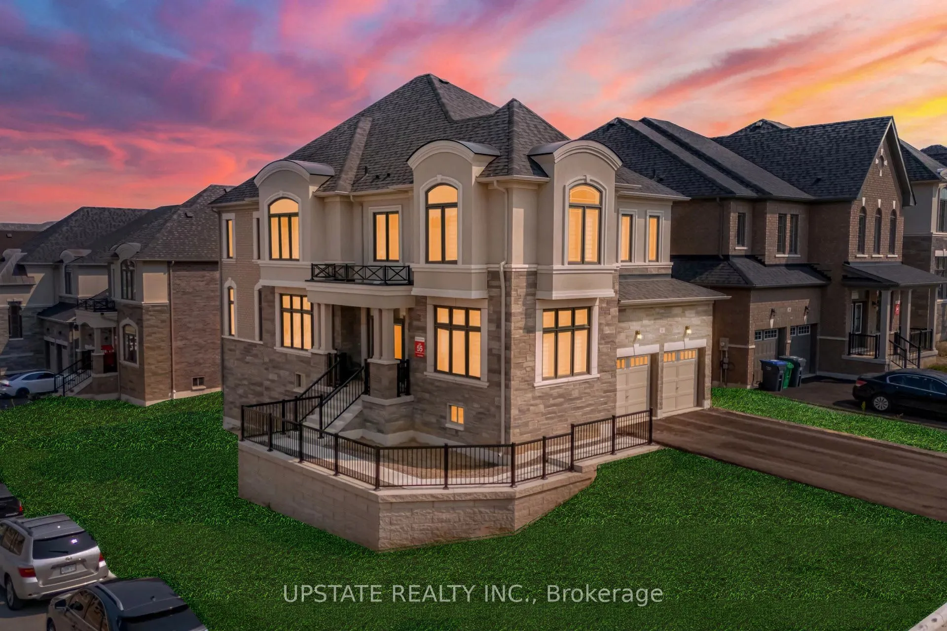 98 Raspberry Ridge Avenue