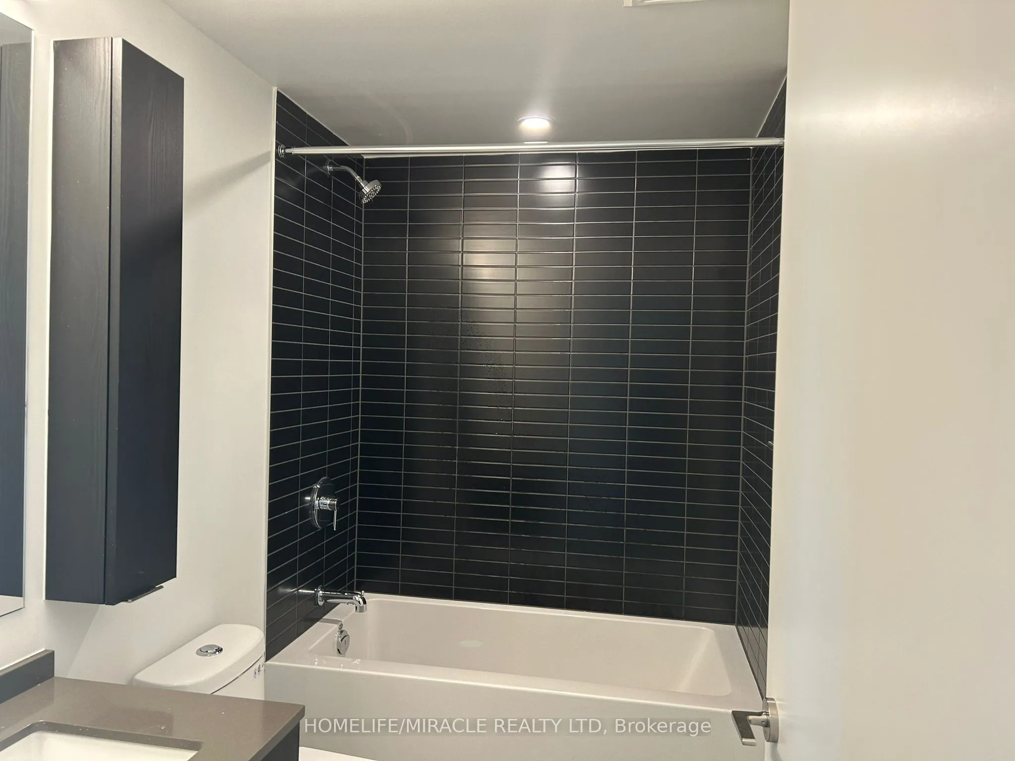 3009 Novar Road E, #1814