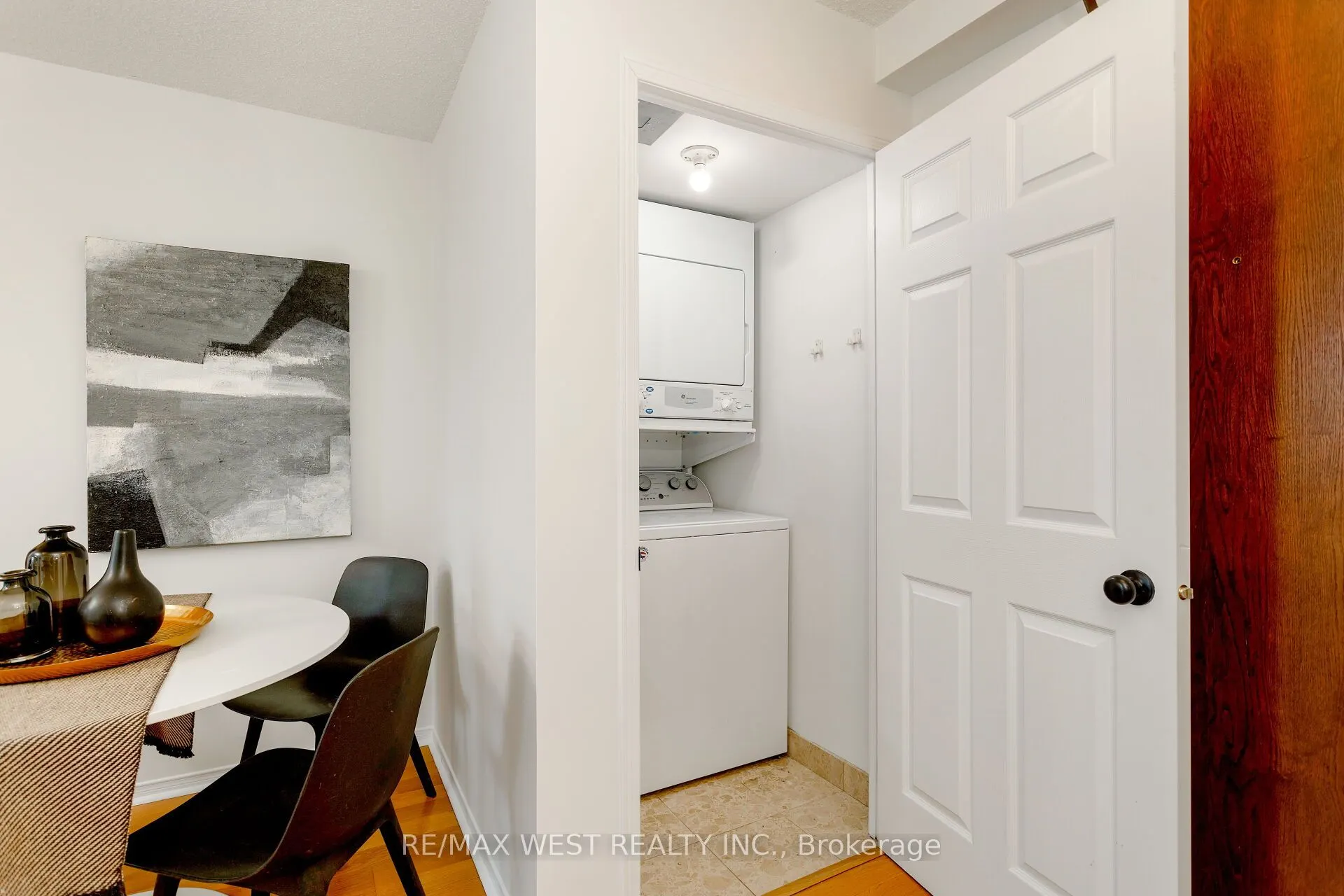 17 Michael Power Place, #806