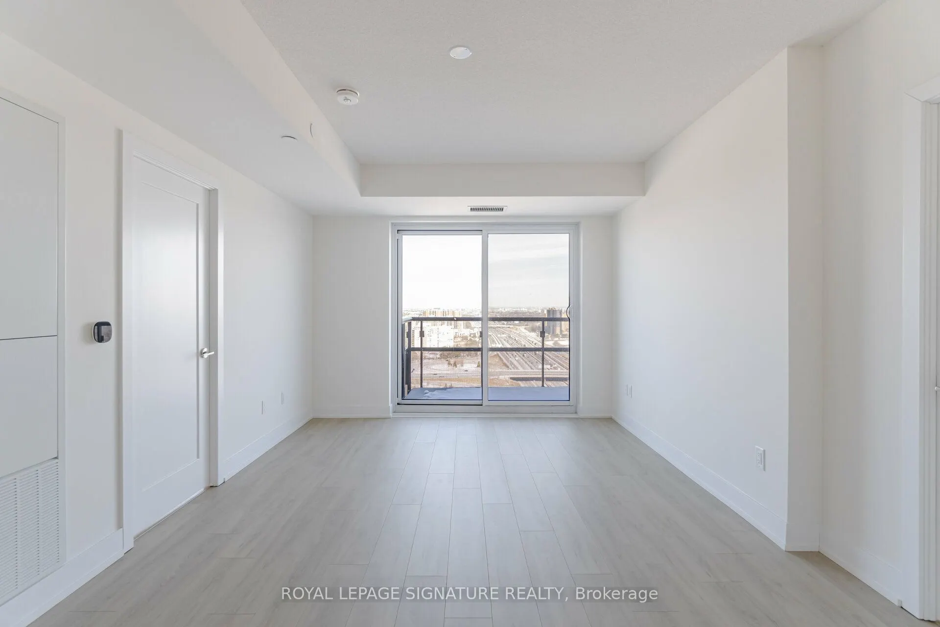 10 Eva Road, #2705