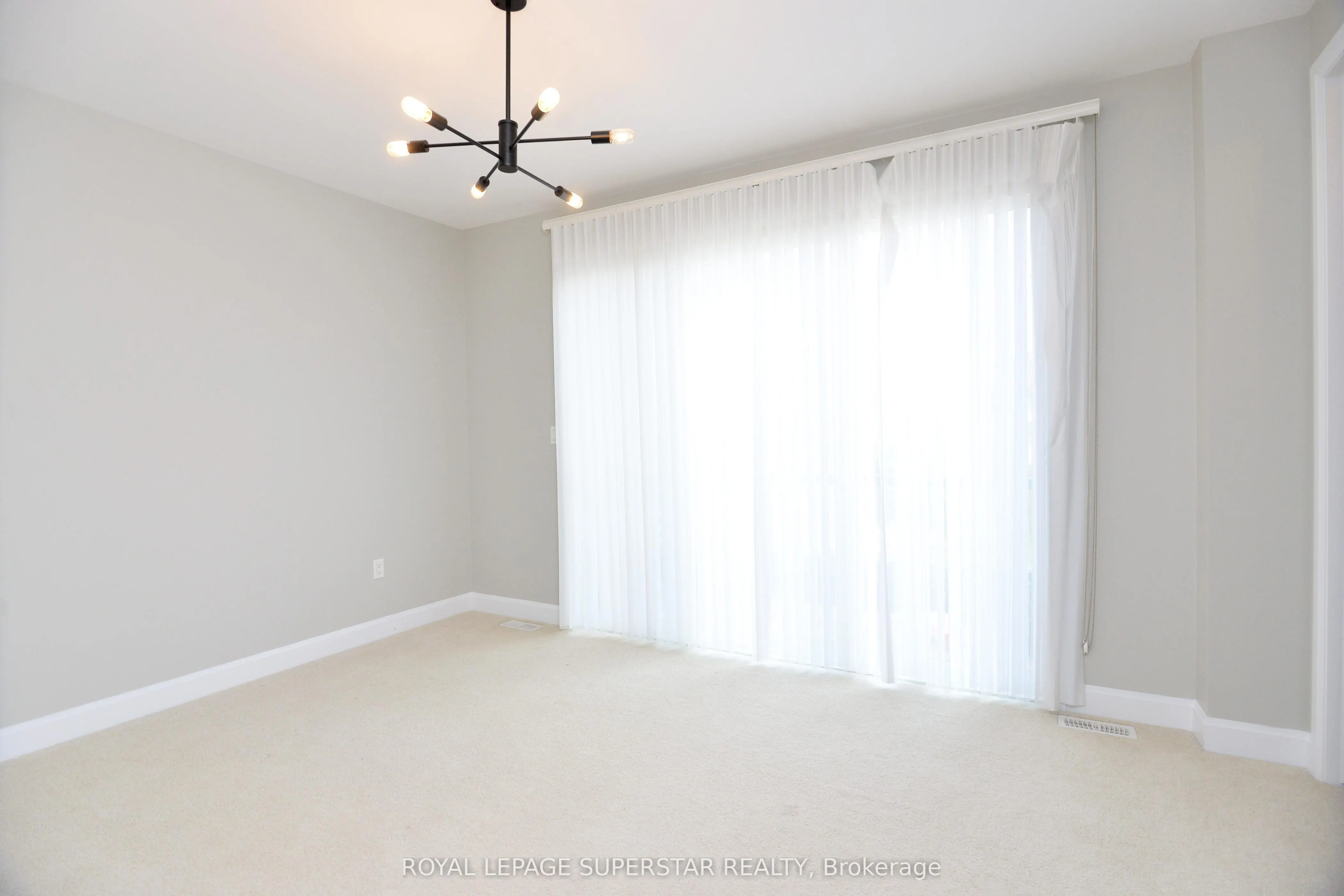 236 CHERRYHURST Road