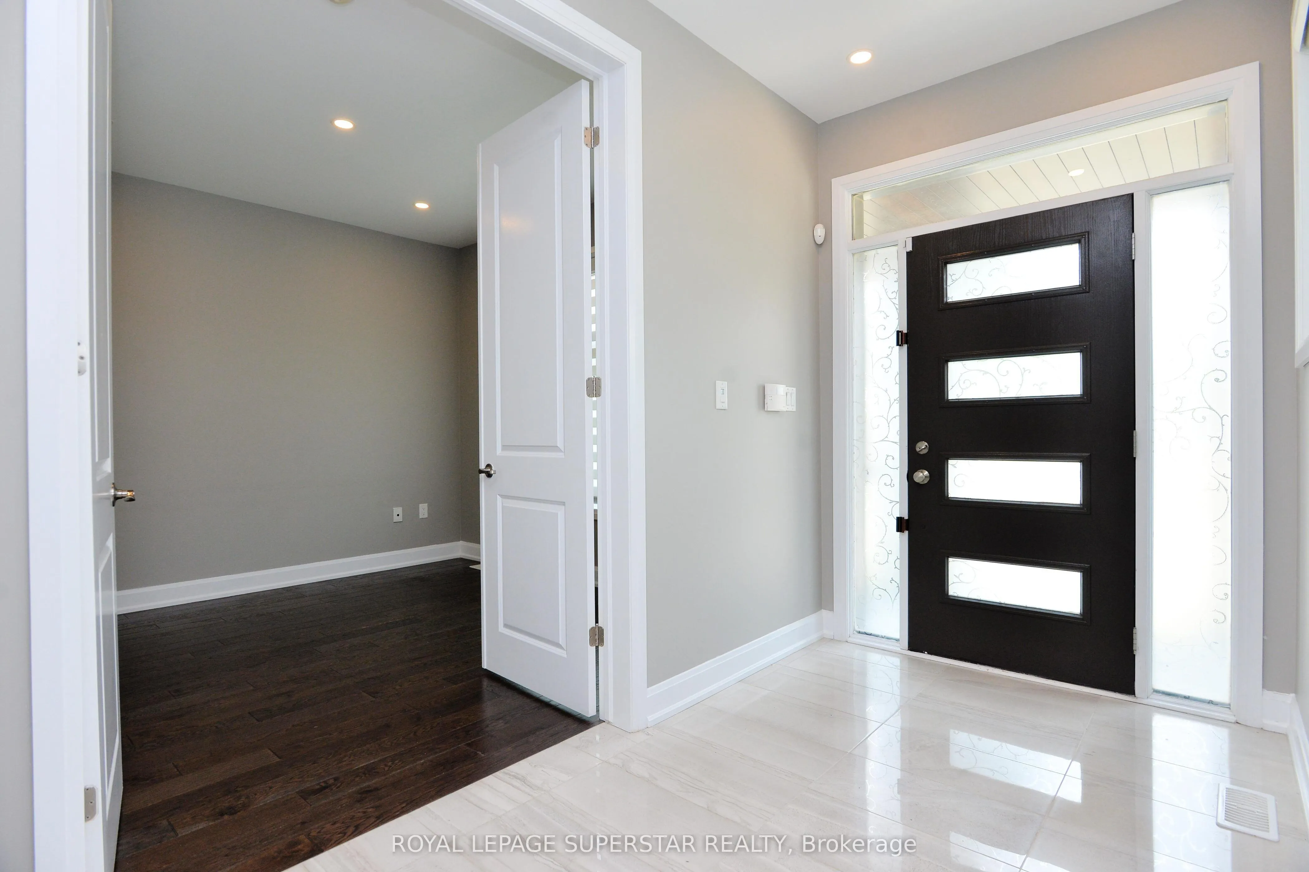 236 CHERRYHURST Road