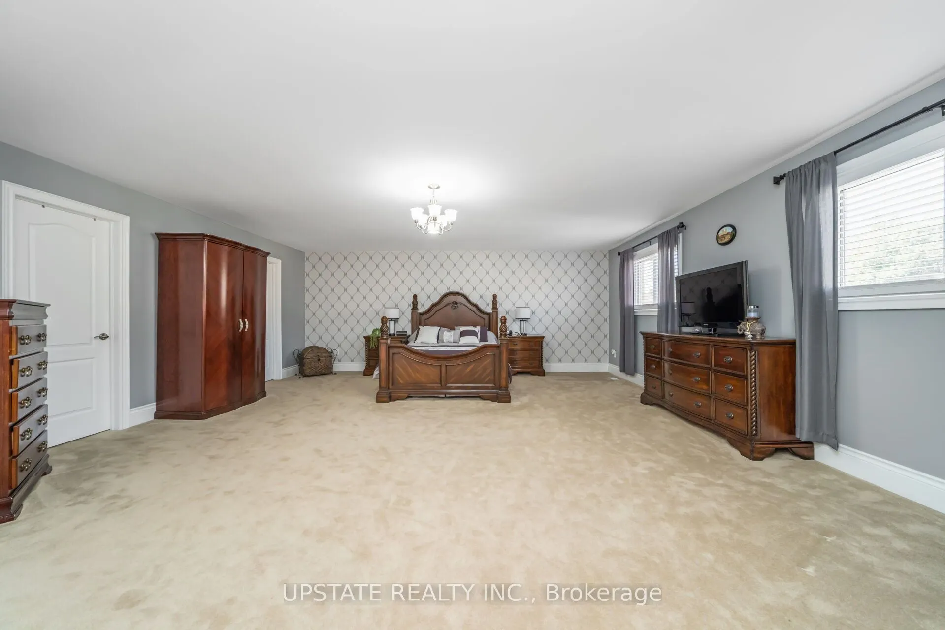 105 Royal West Drive