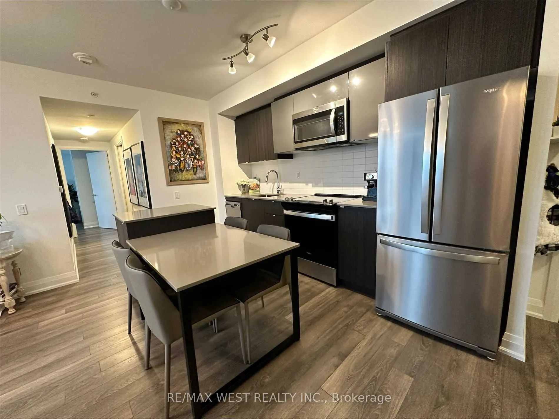 1461 Lawrence Avenue W, #804