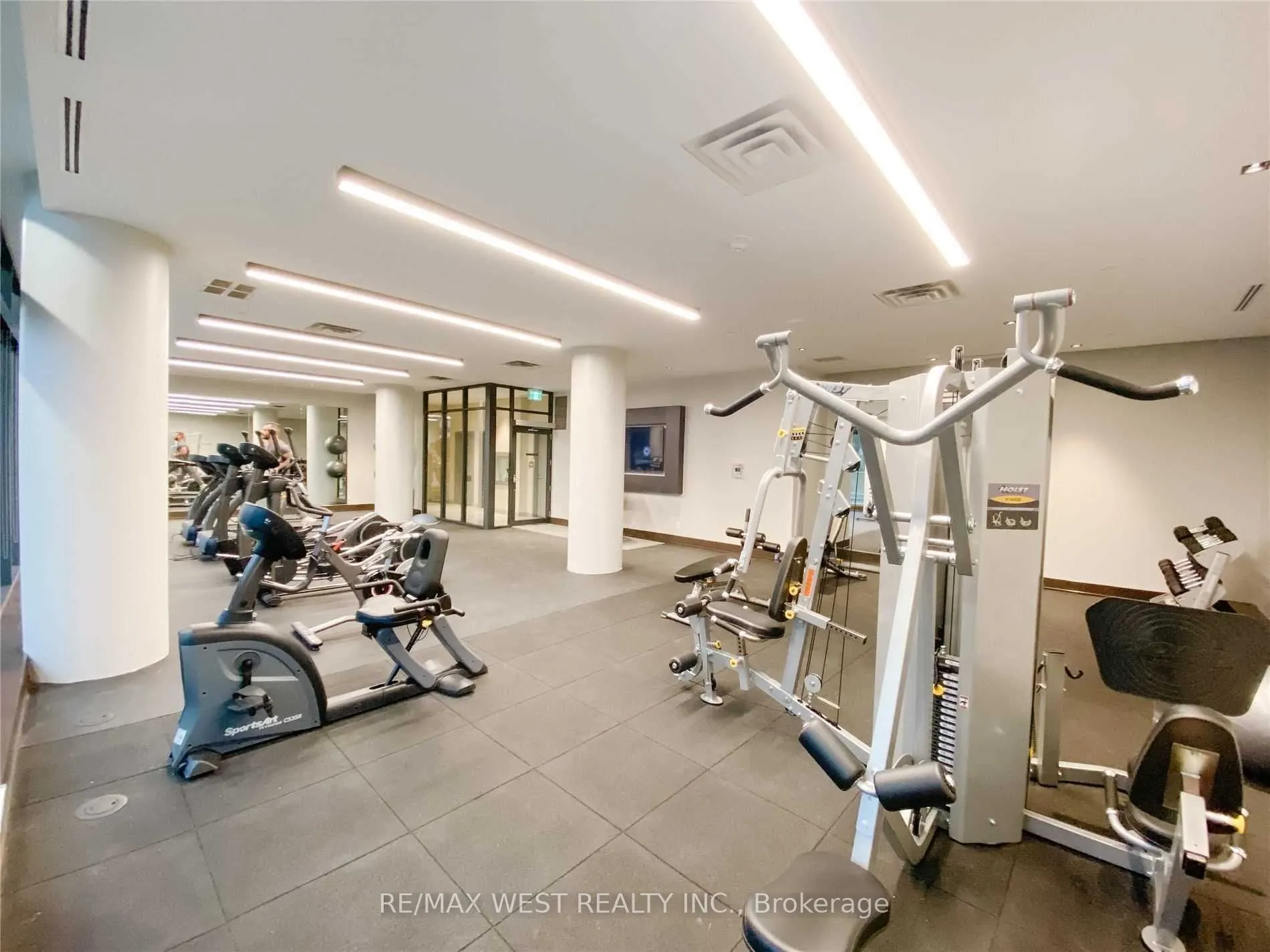 1461 Lawrence Avenue W, #804