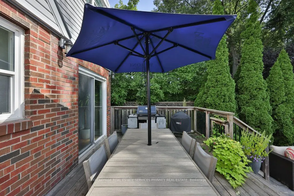 886 Whitney Drive