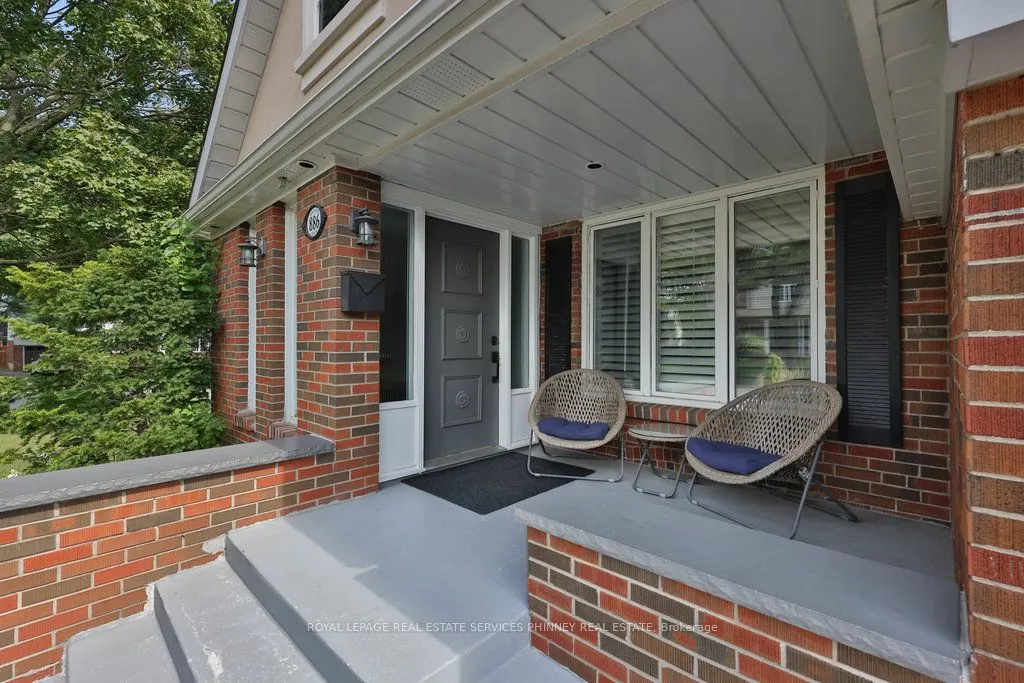 886 Whitney Drive