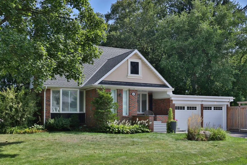 886 Whitney Drive