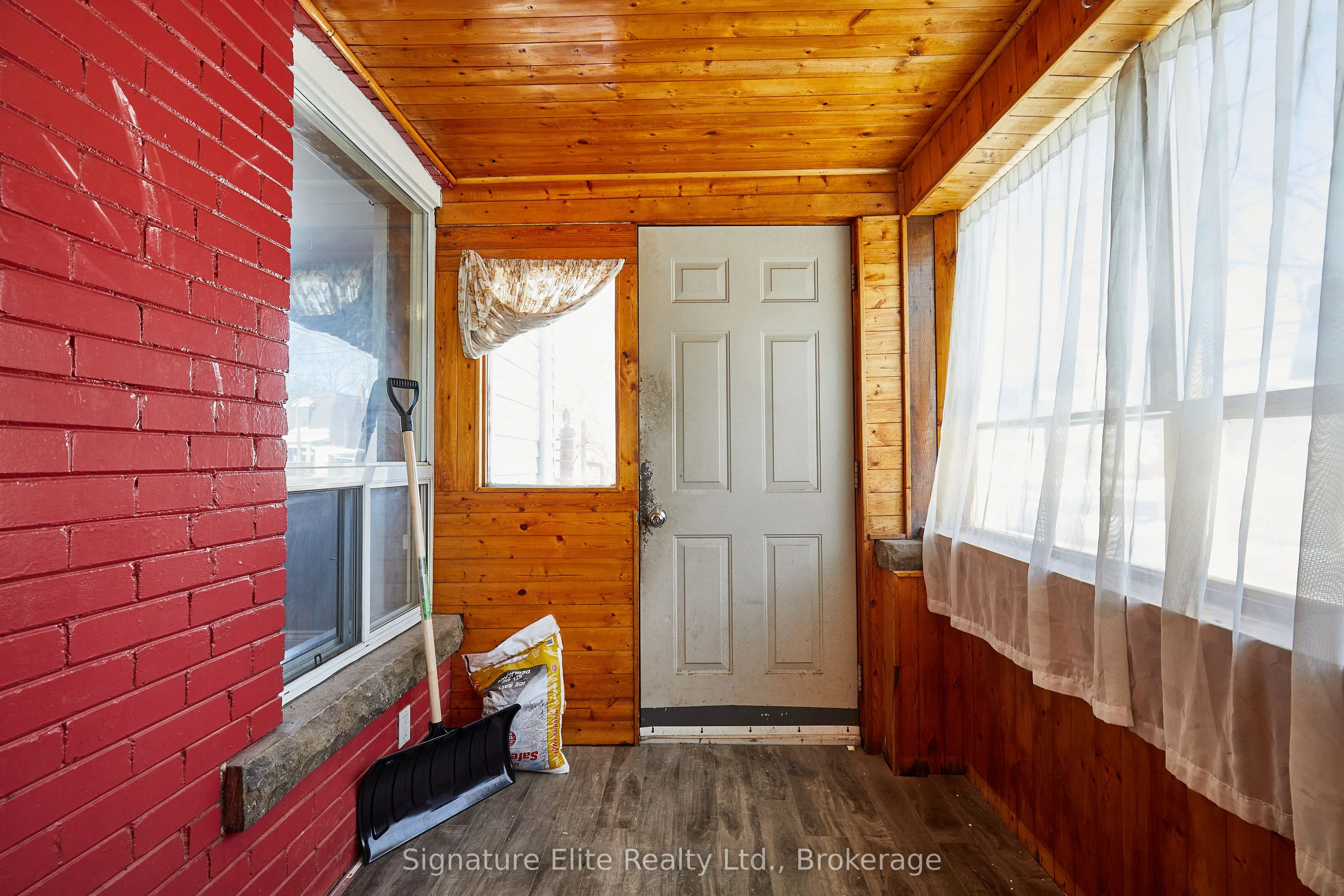 224 Old Weston Road
