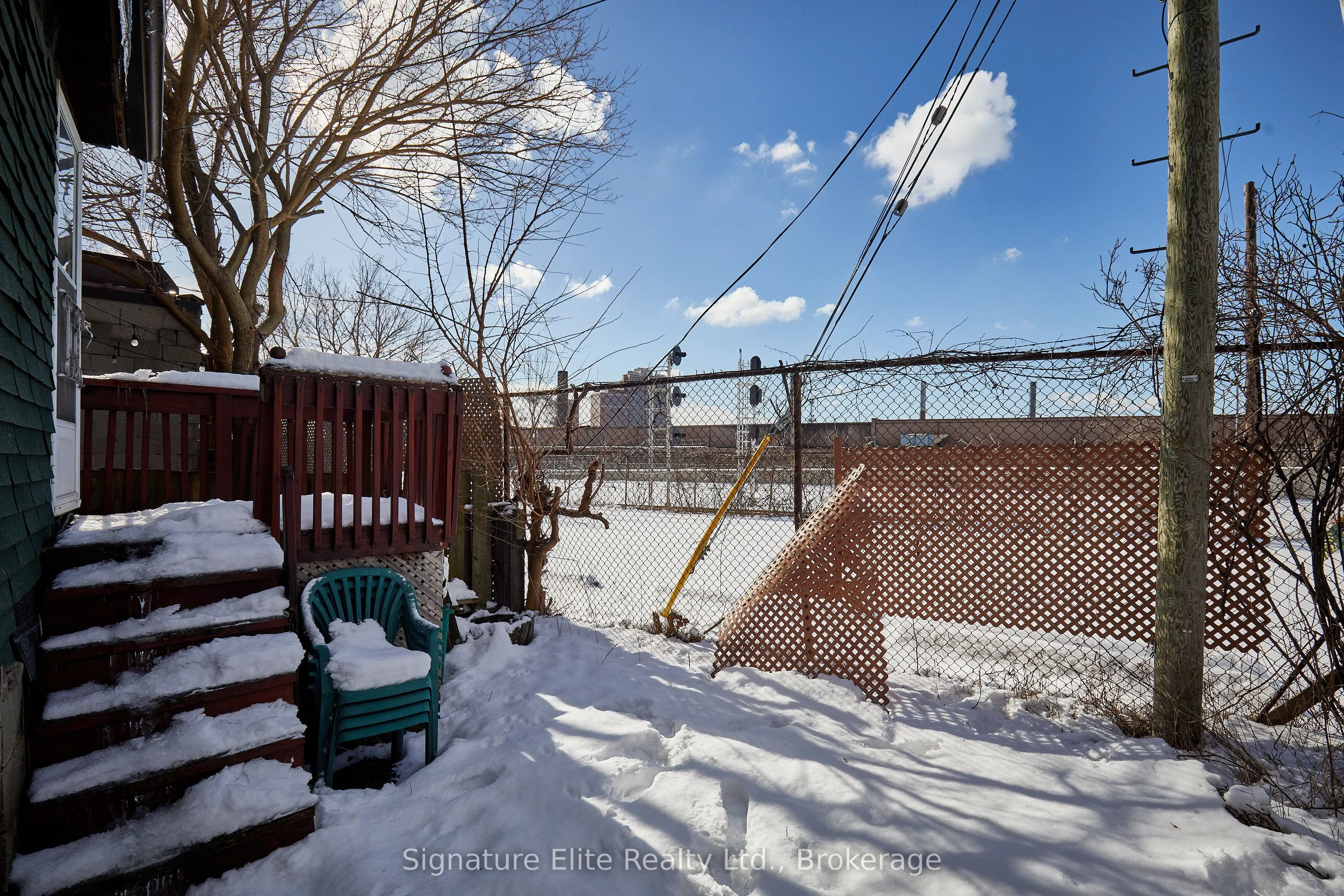 224 Old Weston Road