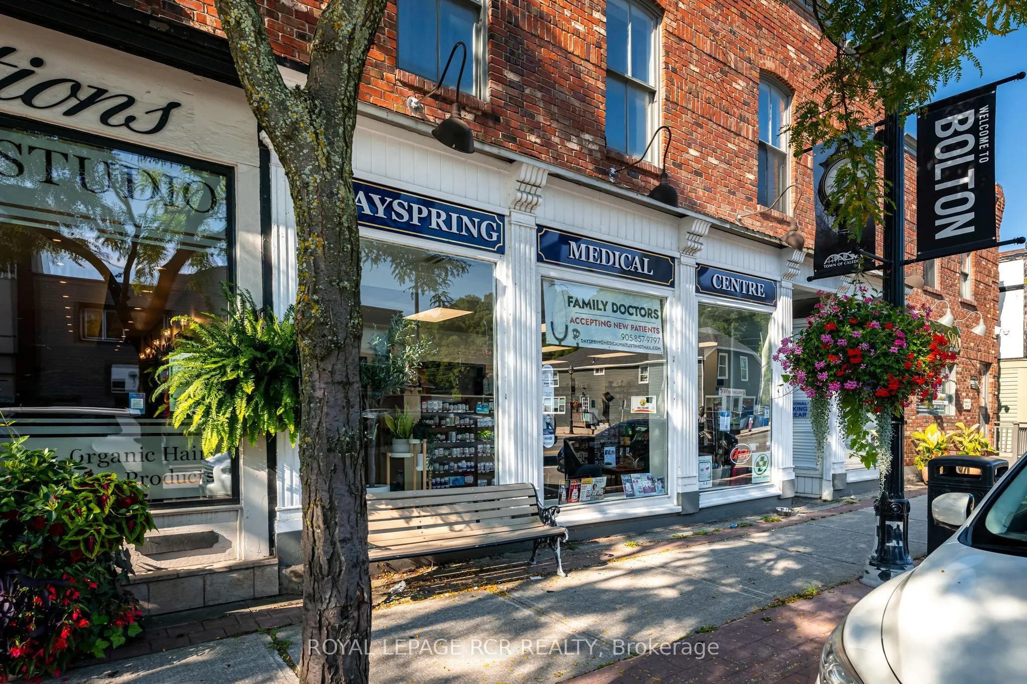 56 Queen Street N