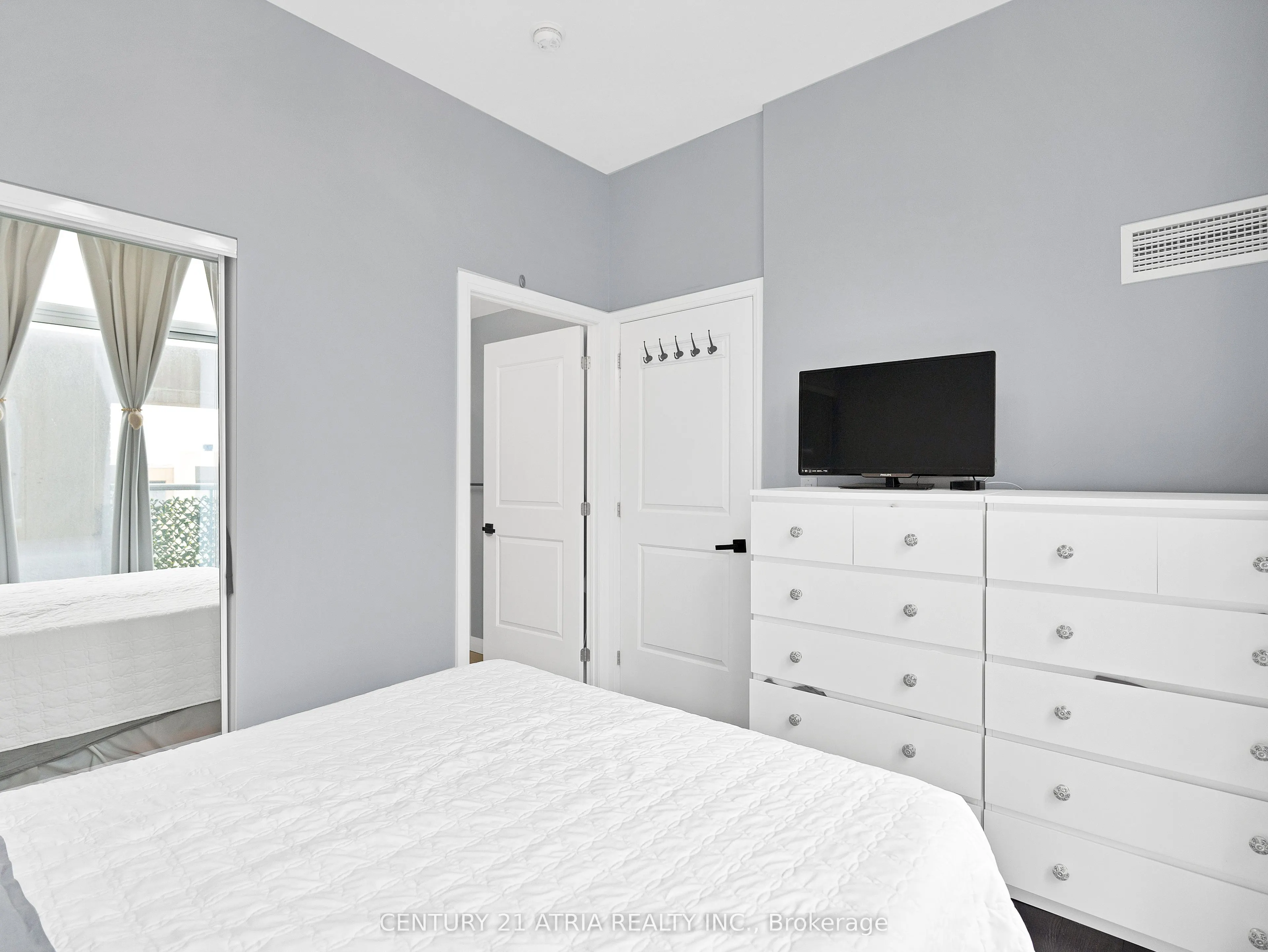 5033 Four Springs Avenue, #313
